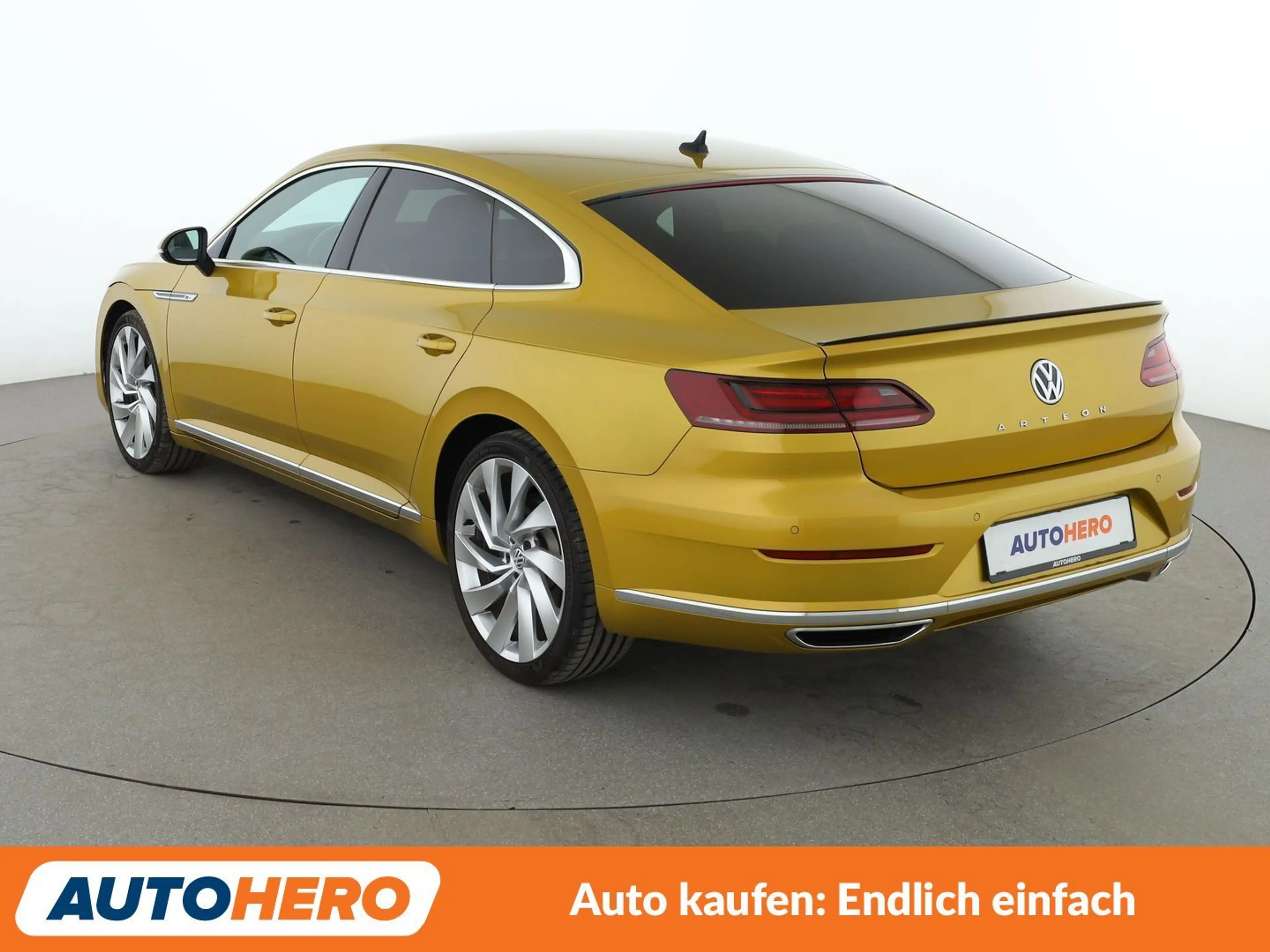 Volkswagen Arteon 2.0 TSI R-Line Aut.*NAVI*LED*ACC*SPUR*PDC* — photo 4