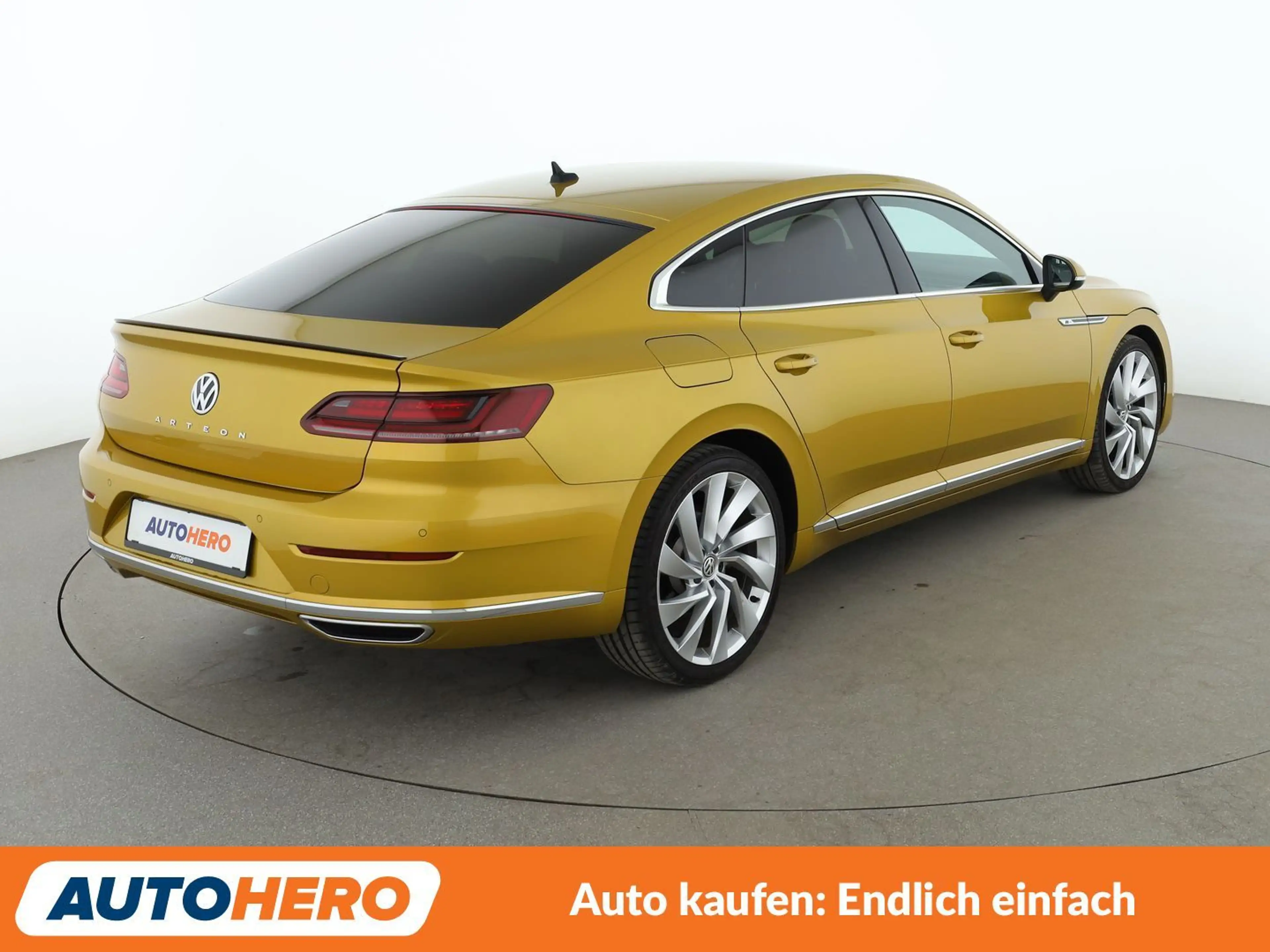 Volkswagen Arteon 2.0 TSI R-Line Aut.*NAVI*LED*ACC*SPUR*PDC* — photo 6