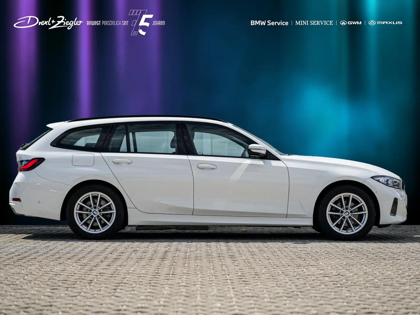 BMW 318 i Touring ACC HeadUp KoZg eSitze AdLED Shadow Blanc - 2