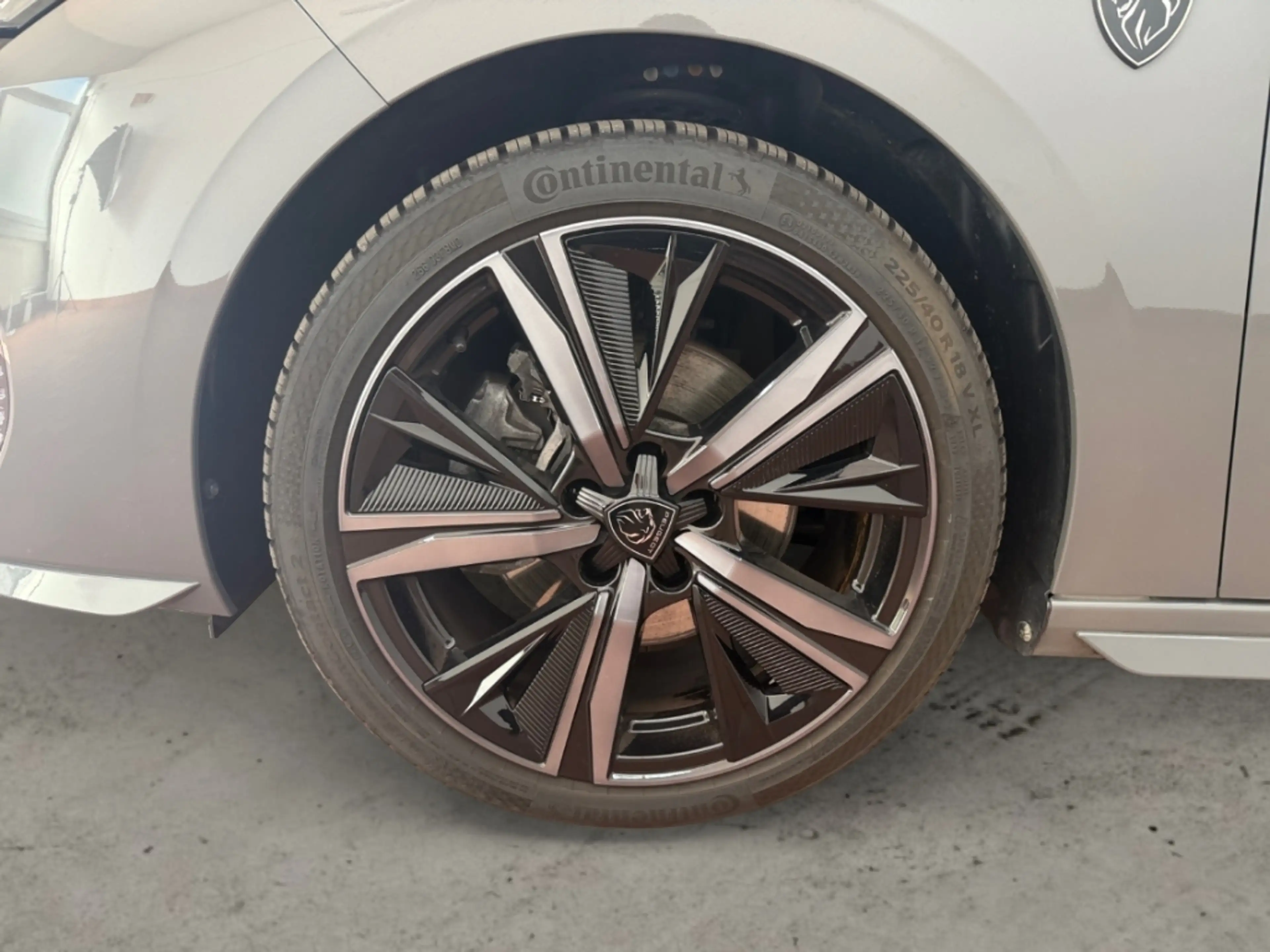 Peugeot 308 SW GT AUTOMATIK ALLWETTER NAV LED PANODACH DIG-DIS — photo 15