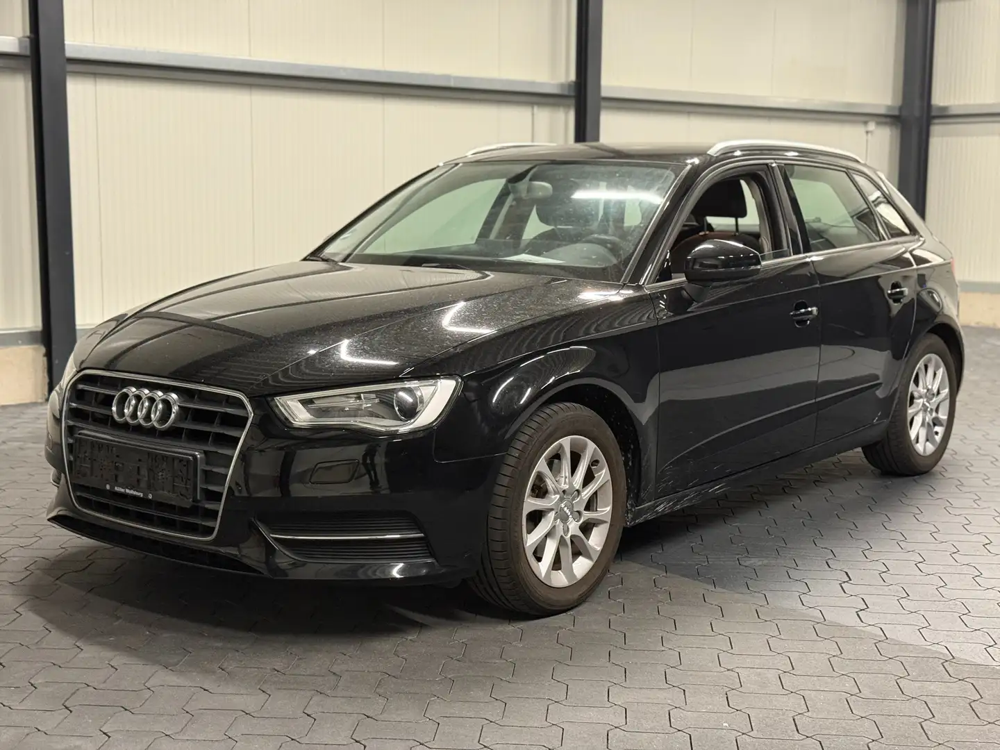 Audi A3 Sportback 1.4 TFSI attraction *XENON*1.HAND* Black - 1