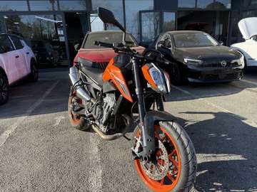 KTM DUKE 790