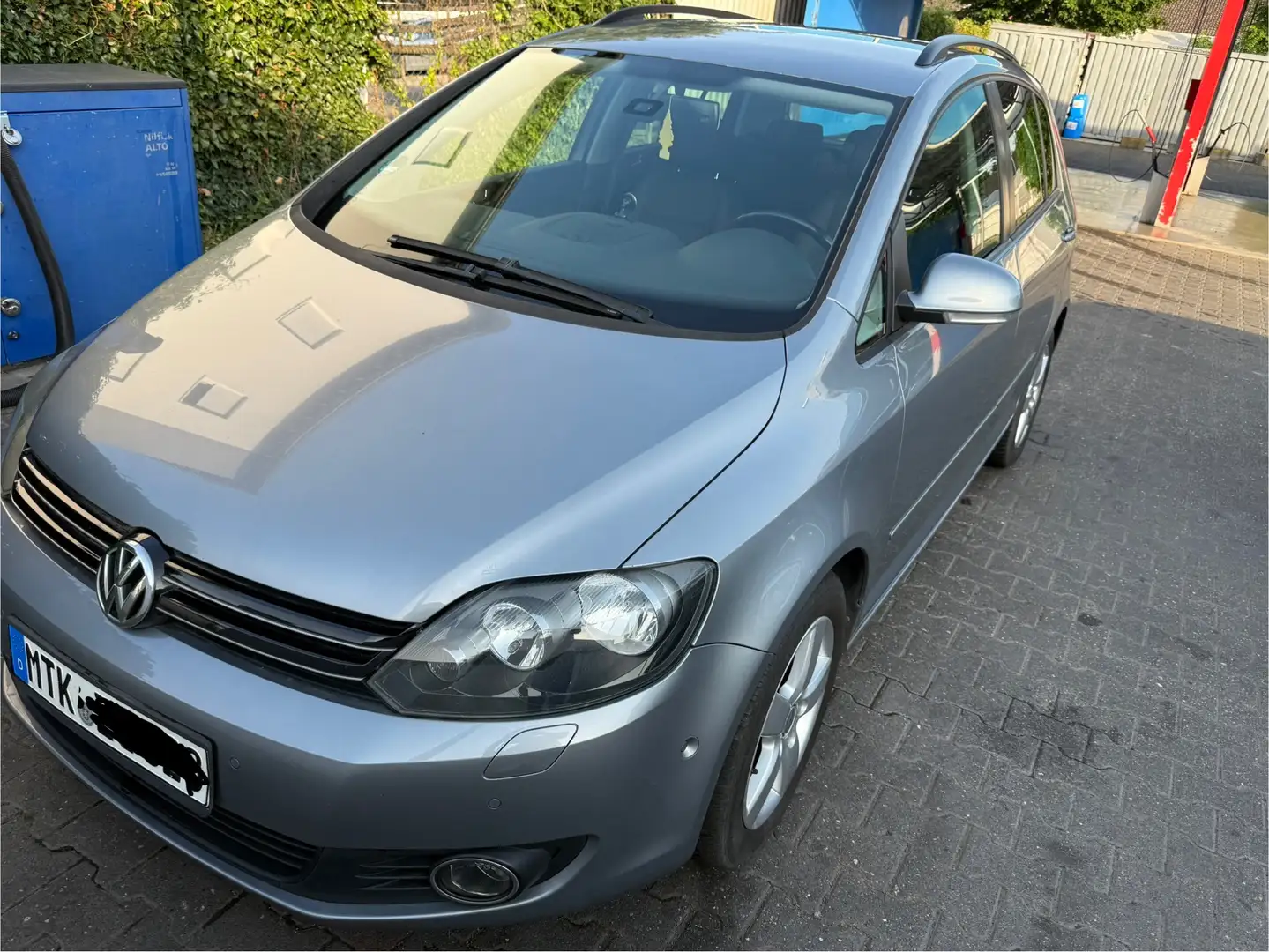 Volkswagen Golf Plus 1.6 TDI DPF Team PDC ALU KLIMA SITZHZG - 2