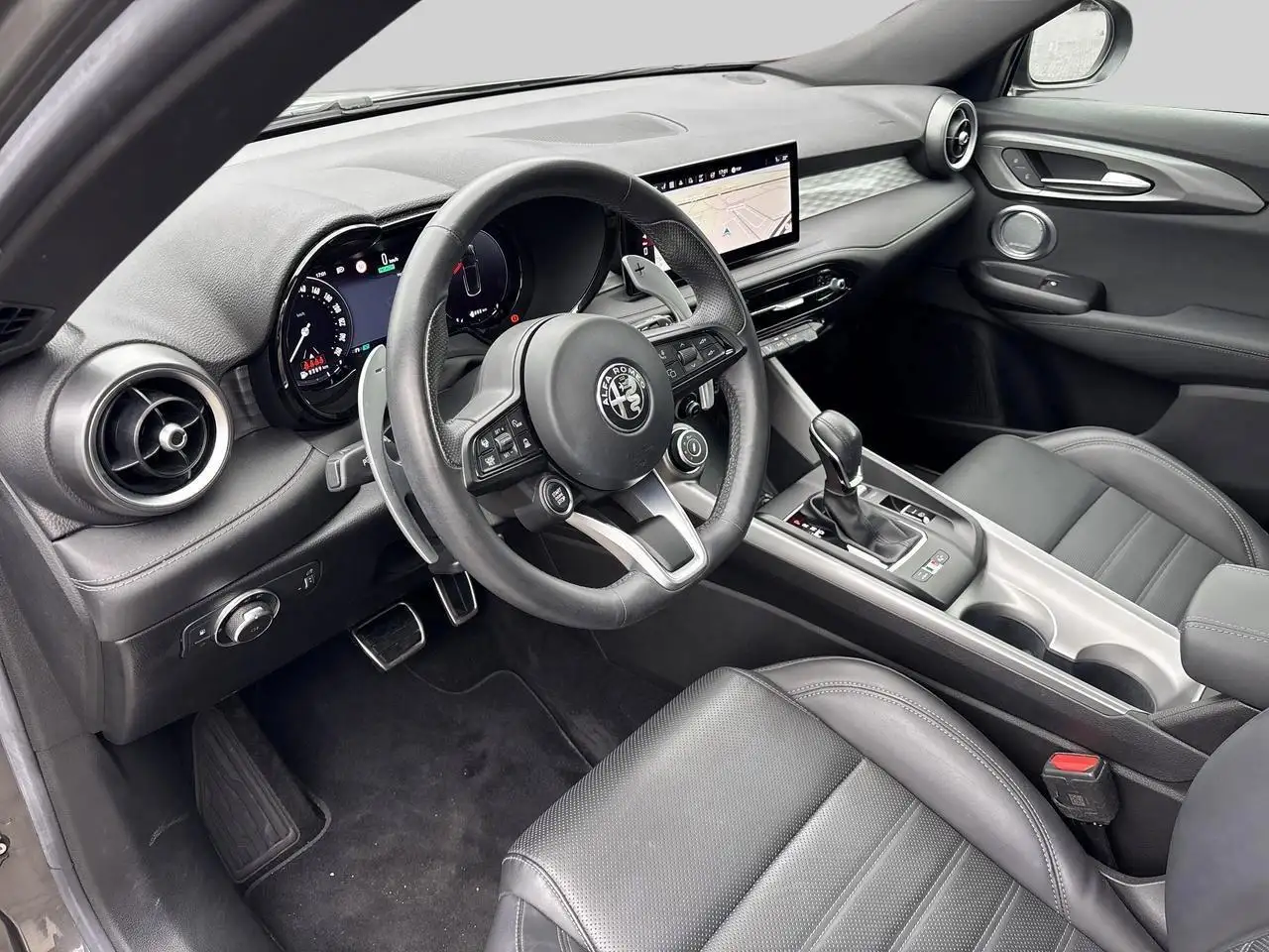 Alfa Romeo Tonale 2023 — фото 9