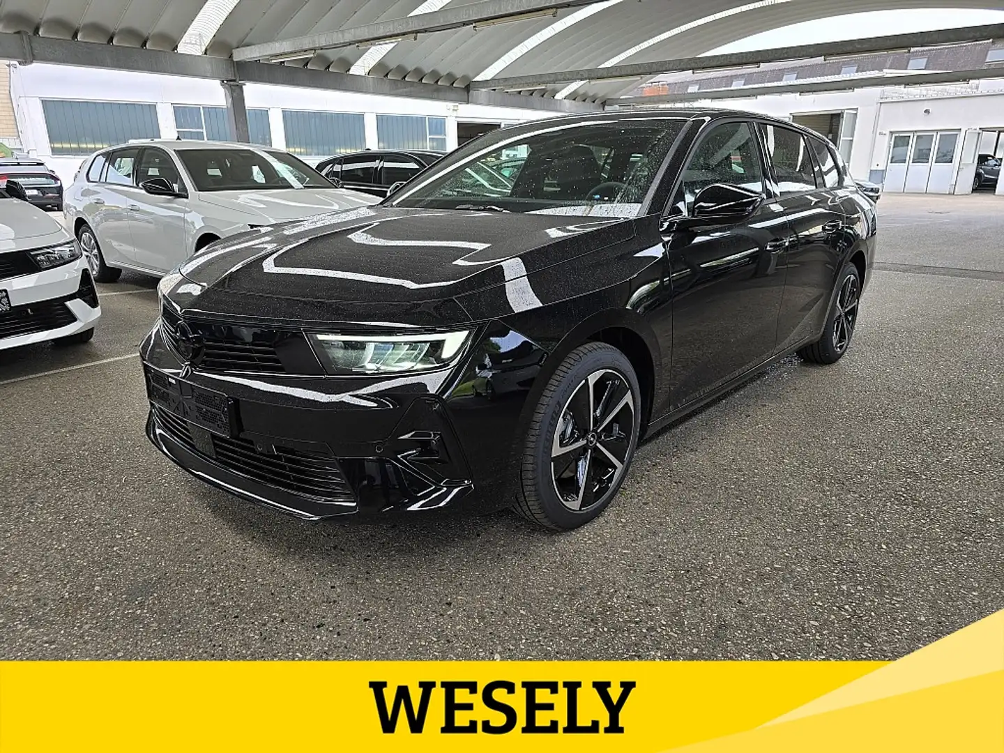 Opel Astra ST 1,2 Turbo GS Nero - 1