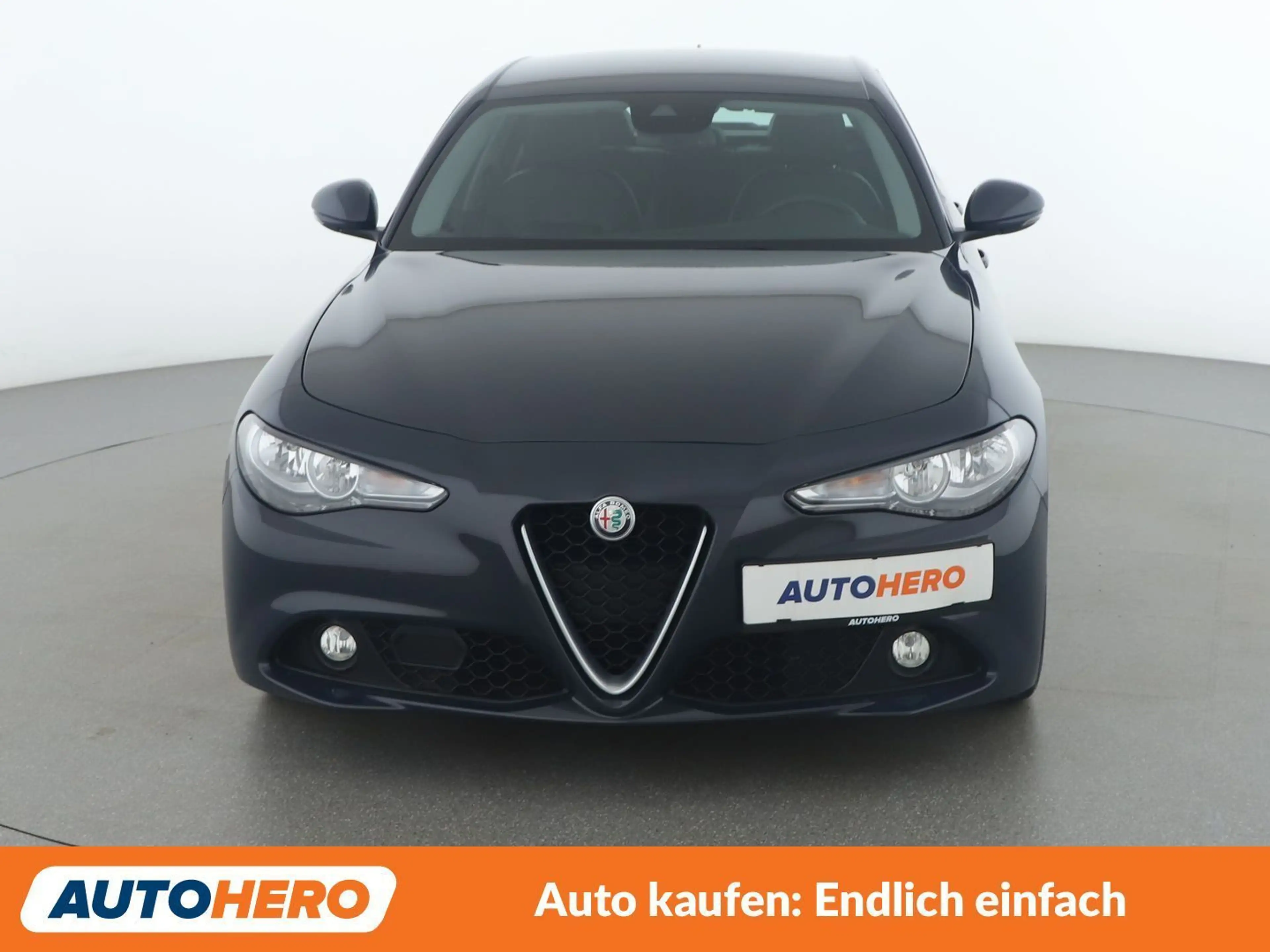 Alfa Romeo Giulia 2.0 Turbo Super — photo 9