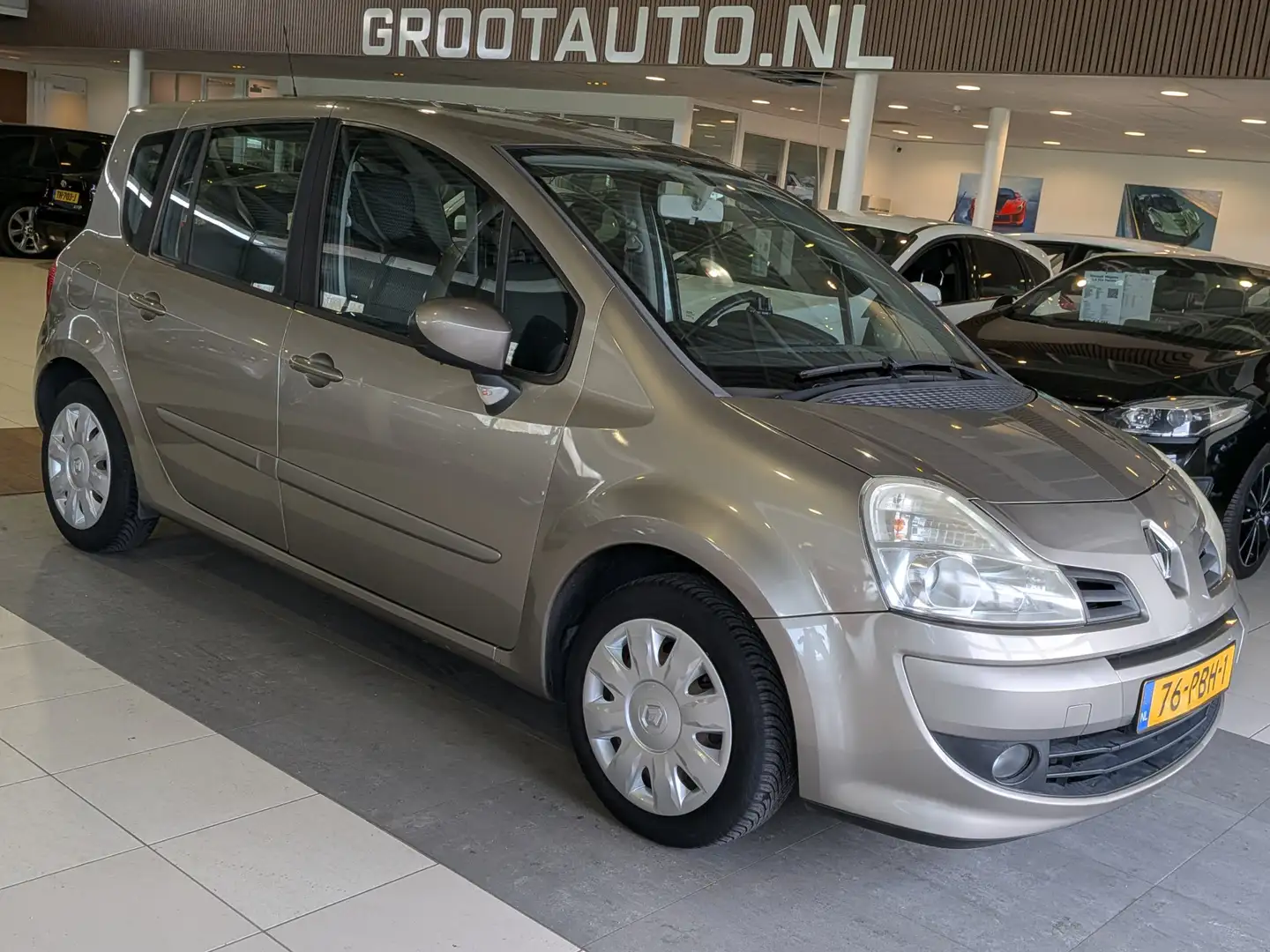 Renault Grand Modus 1.2-16V Dynamique Airco, Cruise Control, Trekhaak, Beige - 1