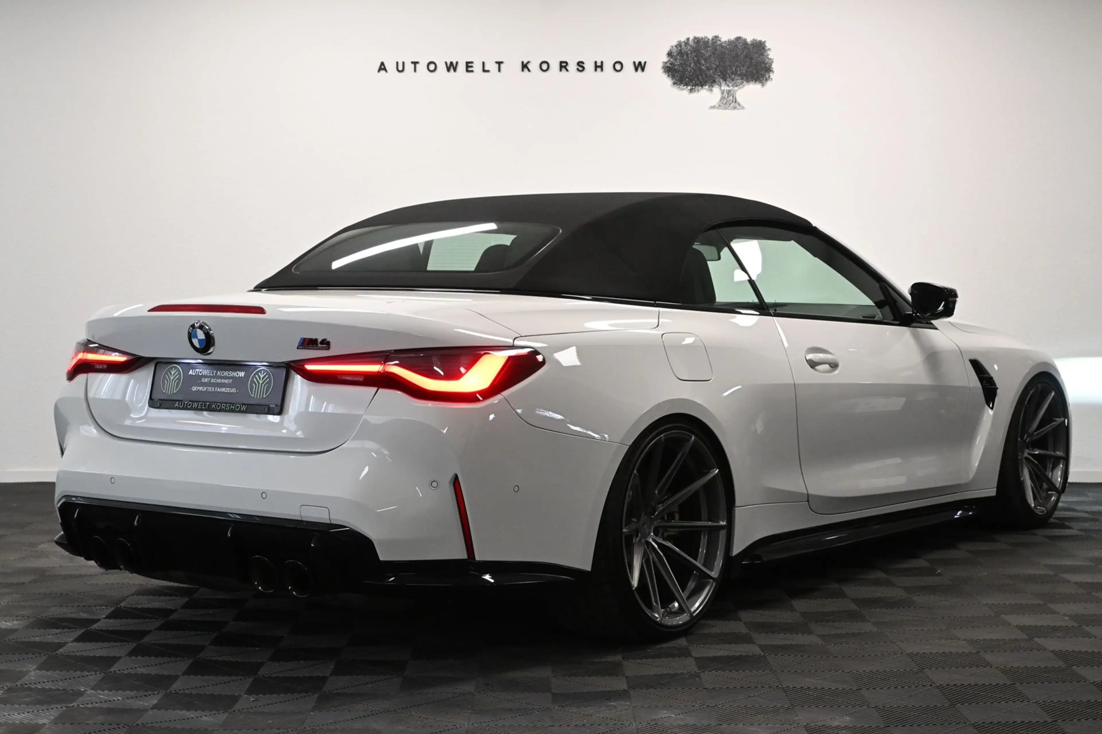 BMW M4 xDrive Competition Cabrio *360*HUD*WHEELFORCE — photo 10