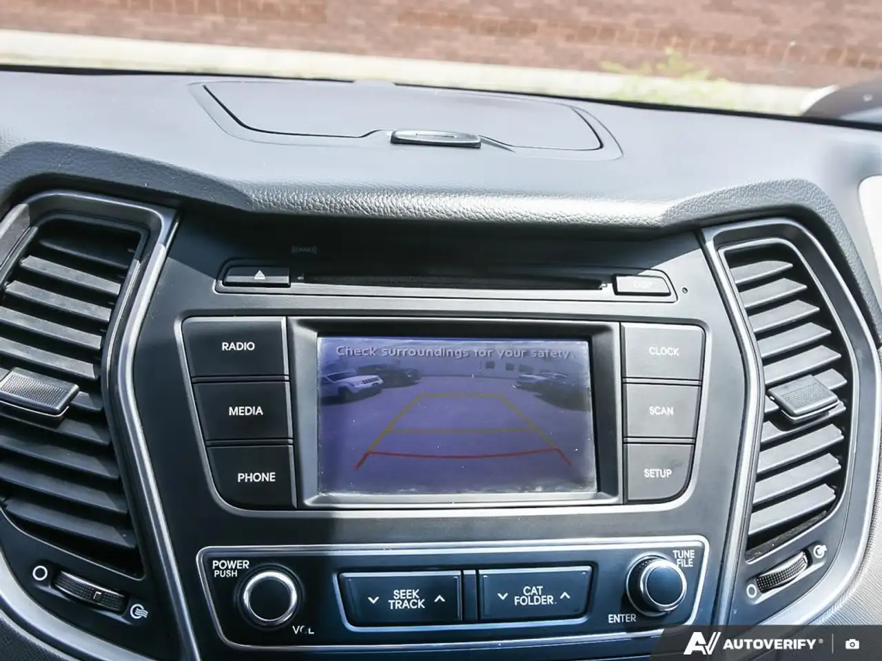 Hyundai SANTA FE снимка Hyundai SANTA FE