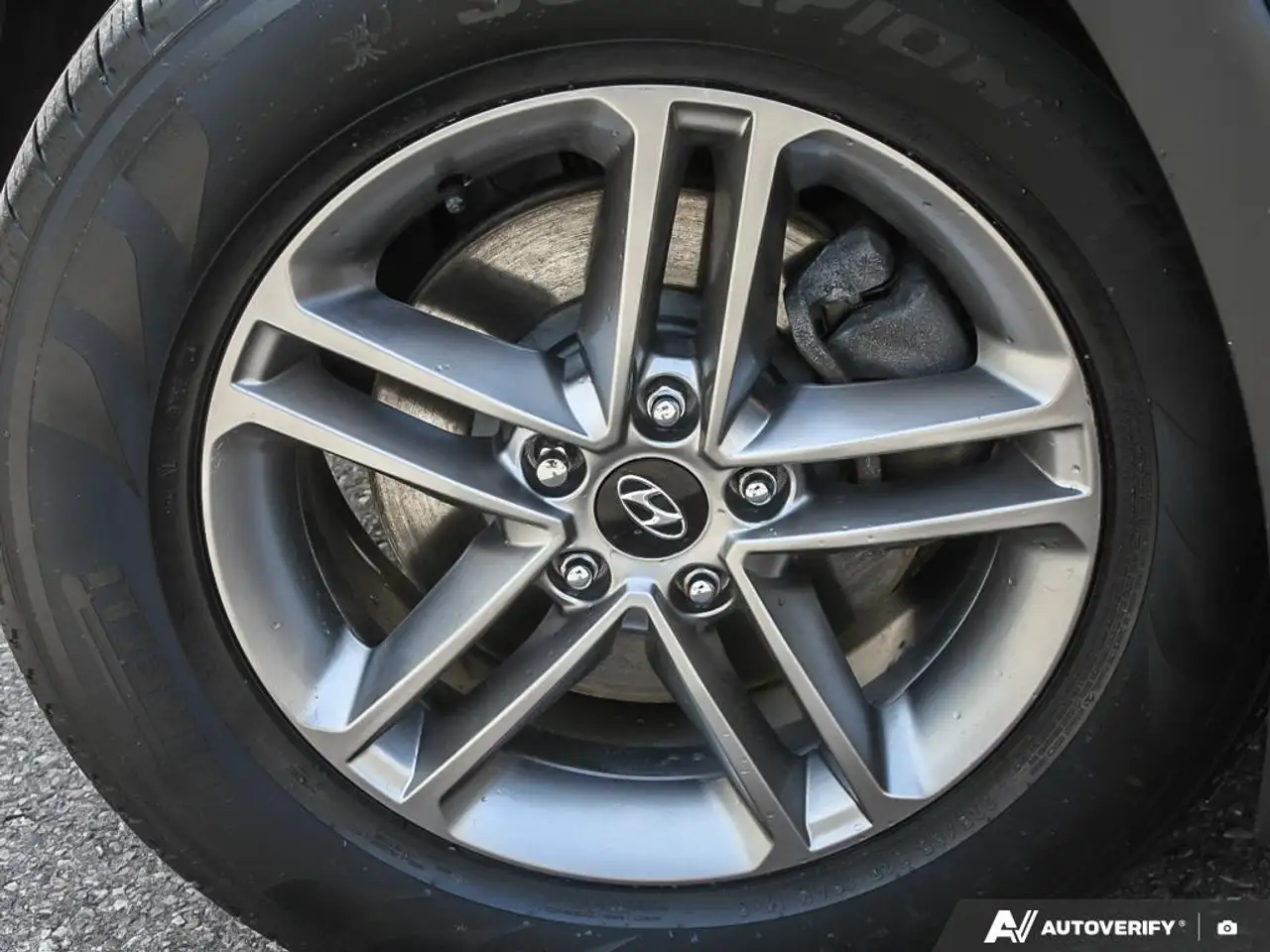 Hyundai SANTA FE снимка Hyundai SANTA FE