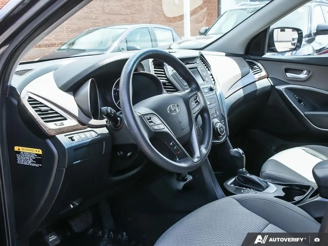 Hyundai SANTA FE снимка Hyundai SANTA FE