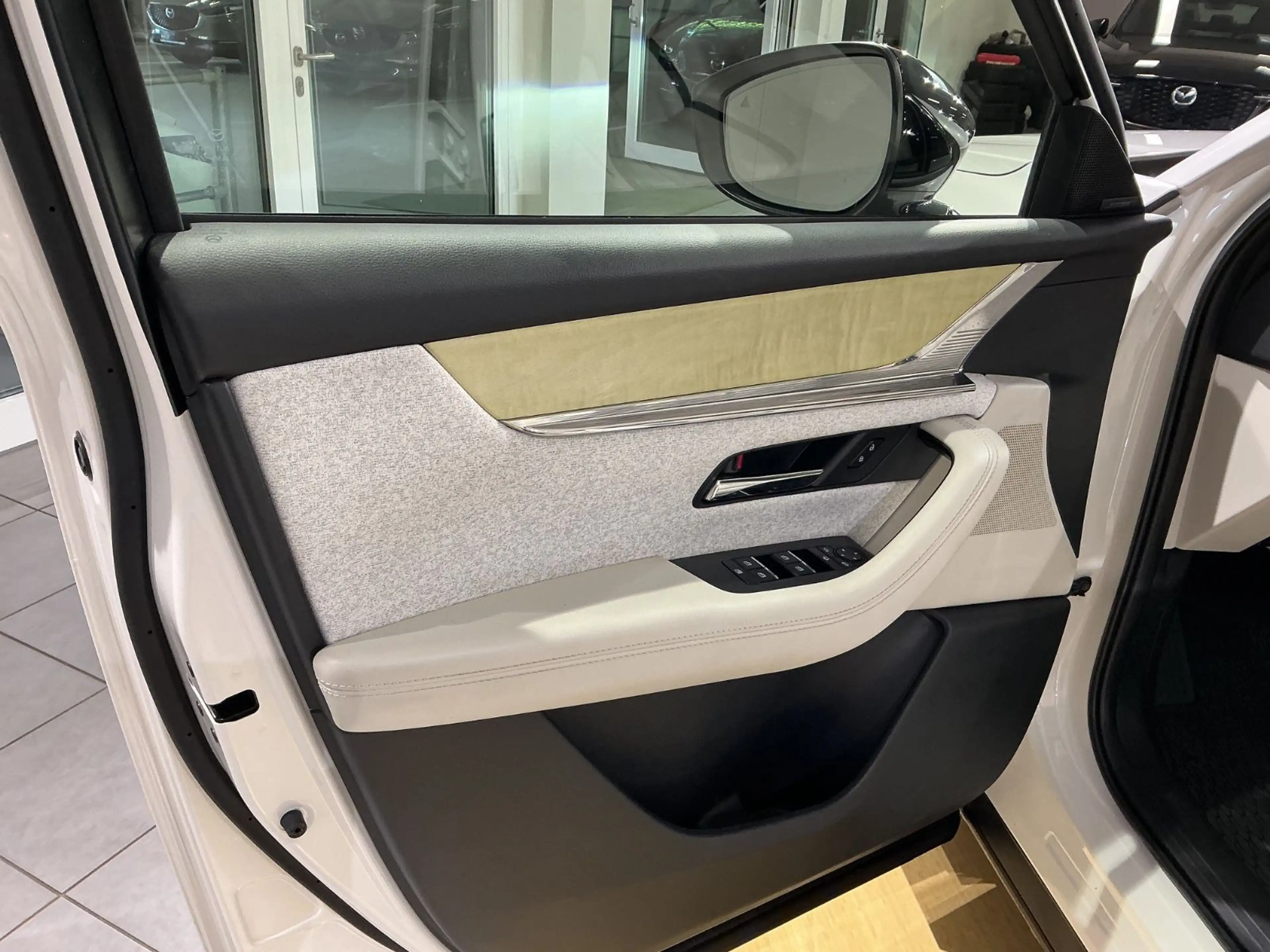 Mazda CX-60 Takumi *AWD* Pano*BOSE*ACC* — photo 11