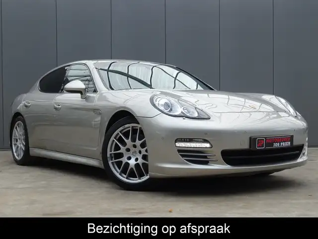 Porsche Panamera 4.8 4S * SPORTCHRONO * CARPLAY * YOUNGTIMER !!