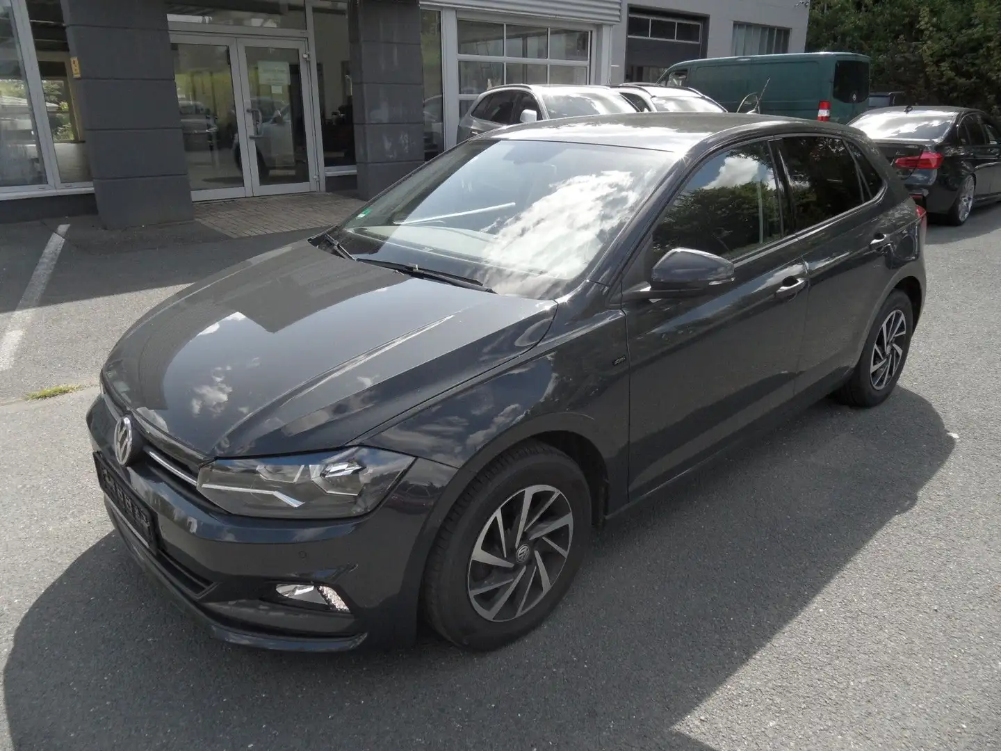 Volkswagen Polo VI Join Gris - 2