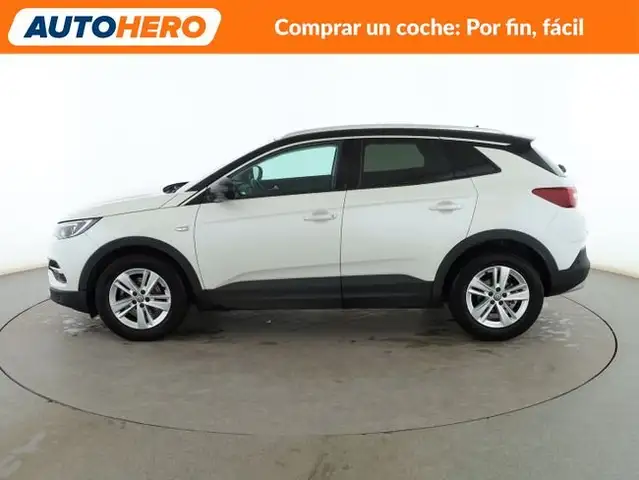 Opel Grandland X view 3