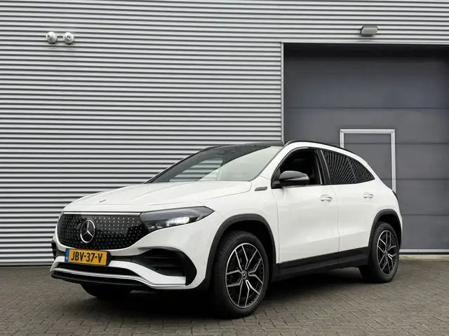 Mercedes-Benz EQA 250 Business Solution AMG 67 kWh I Pano.dak I Camera I