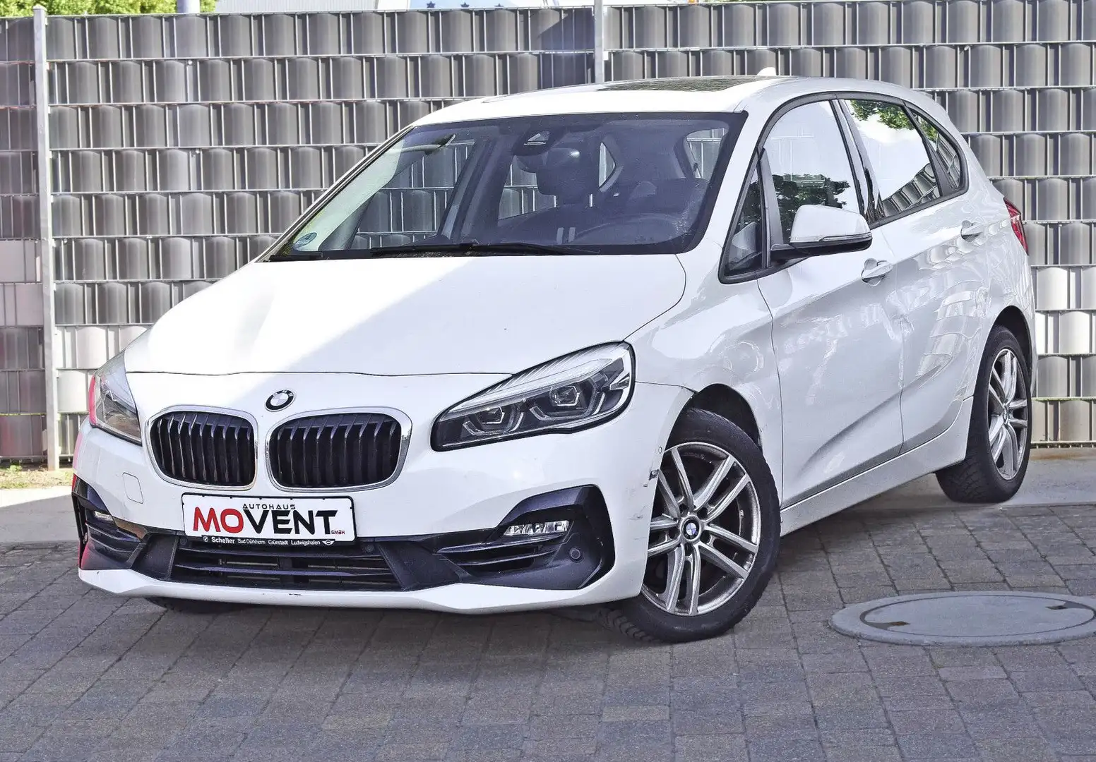BMW 218 Sport*Navi*Kamera*Panorama* Wit - 1