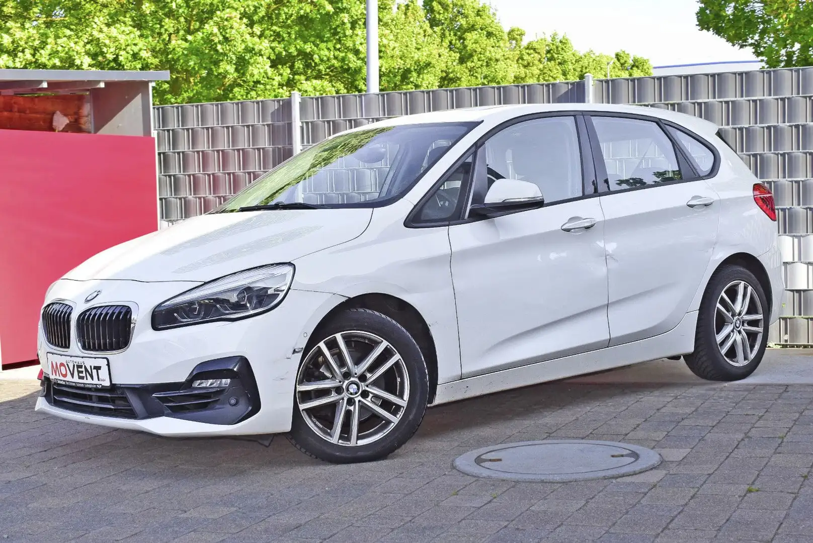BMW 218 Sport*Navi*Kamera*Panorama* Wit - 2