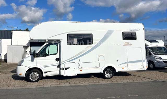 Imagine Dethleffs A 6878 - Festbett - Automatik - 2 x Klima