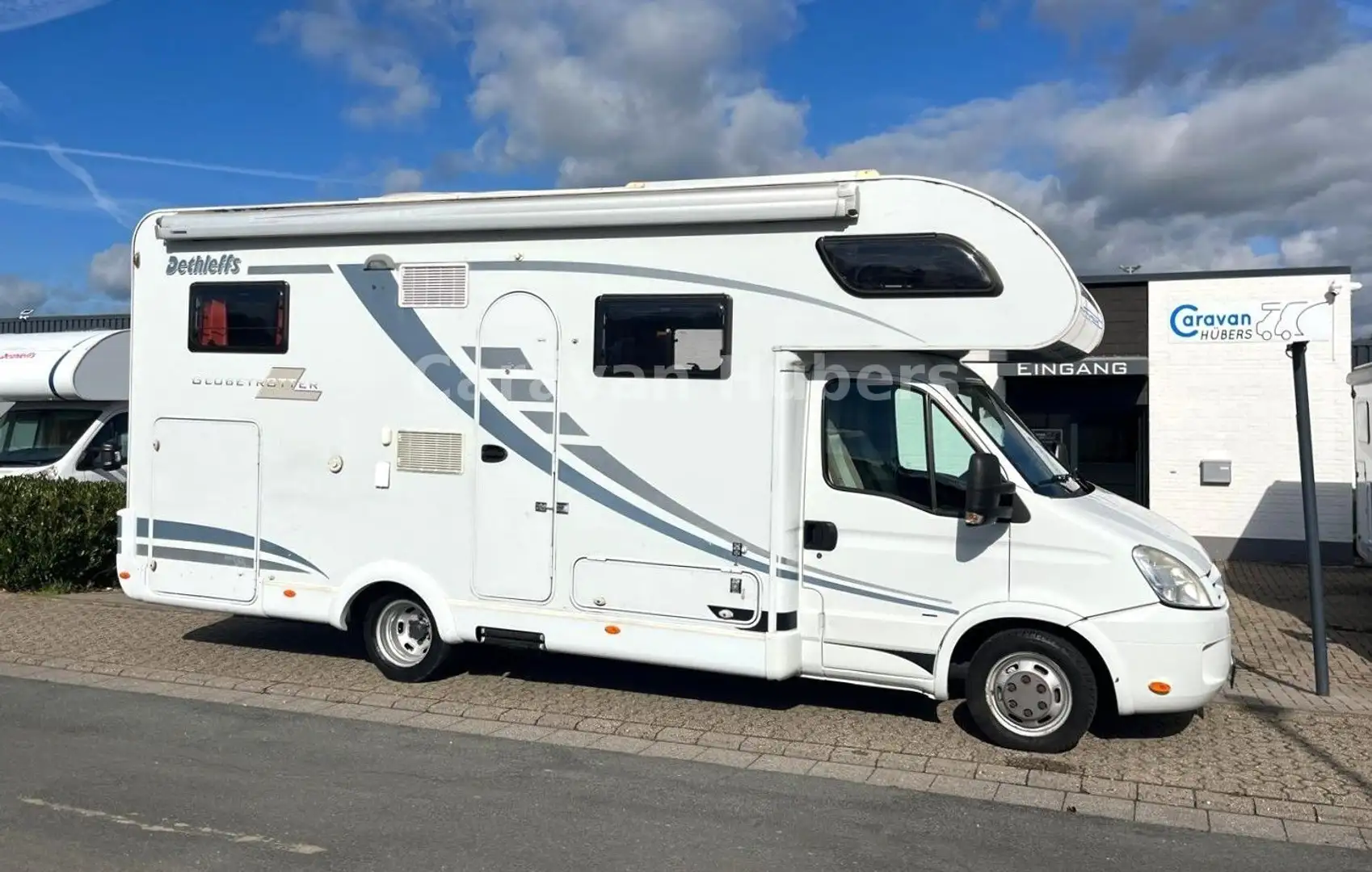 Dethleffs A 6878 - Festbett - Automatik - 2 x Klima Weiß - 2