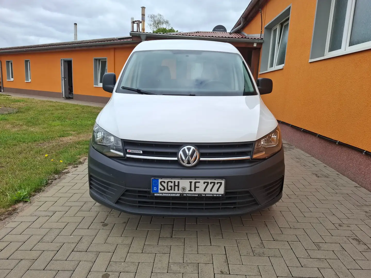 Volkswagen Caddy 2.0td Weiß - 1