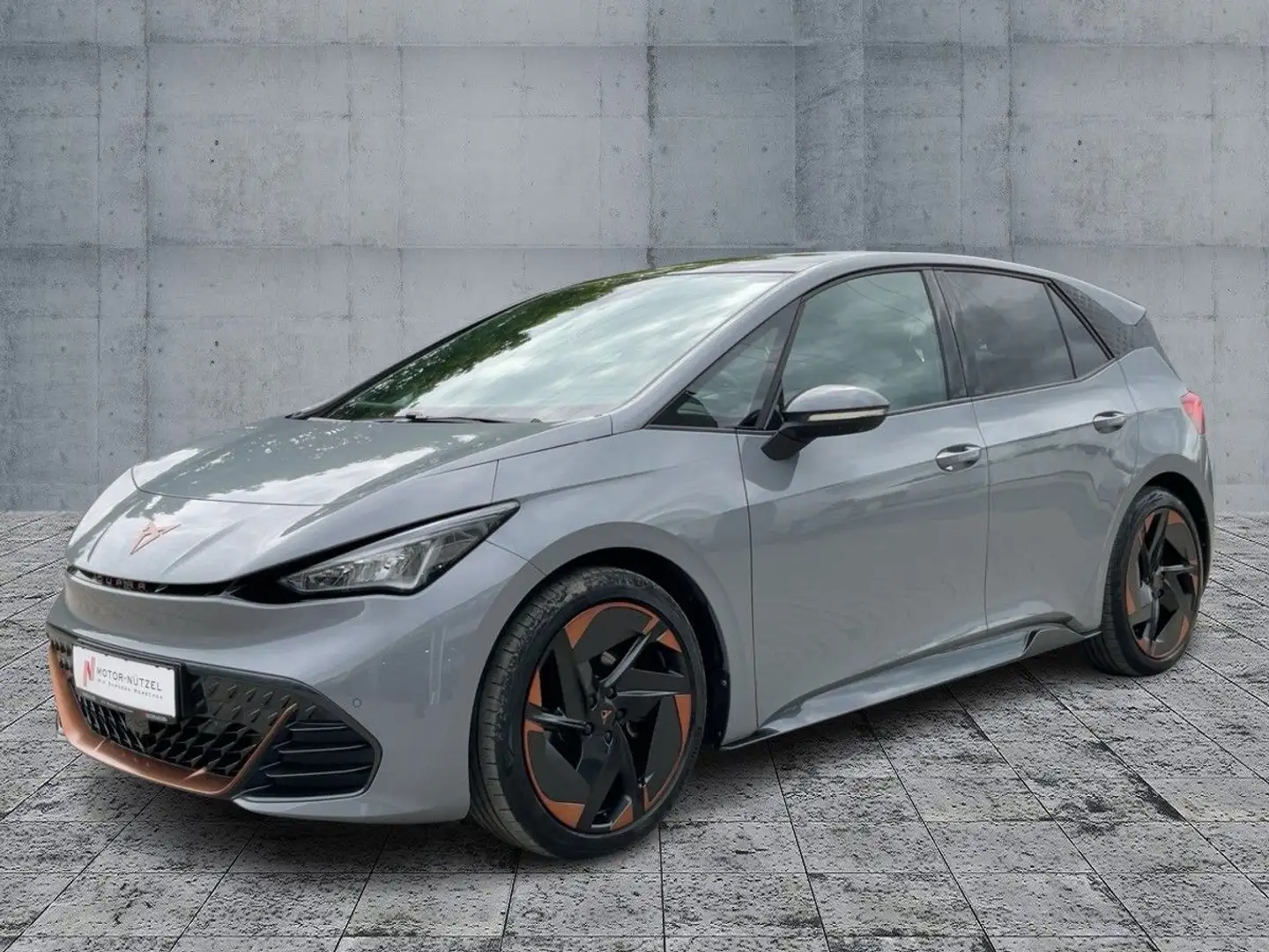 CUPRA Born 150 kW LED+NAVI+PANO+ACC+DAB+VC+HuD+20Z.ALU Grau - 2