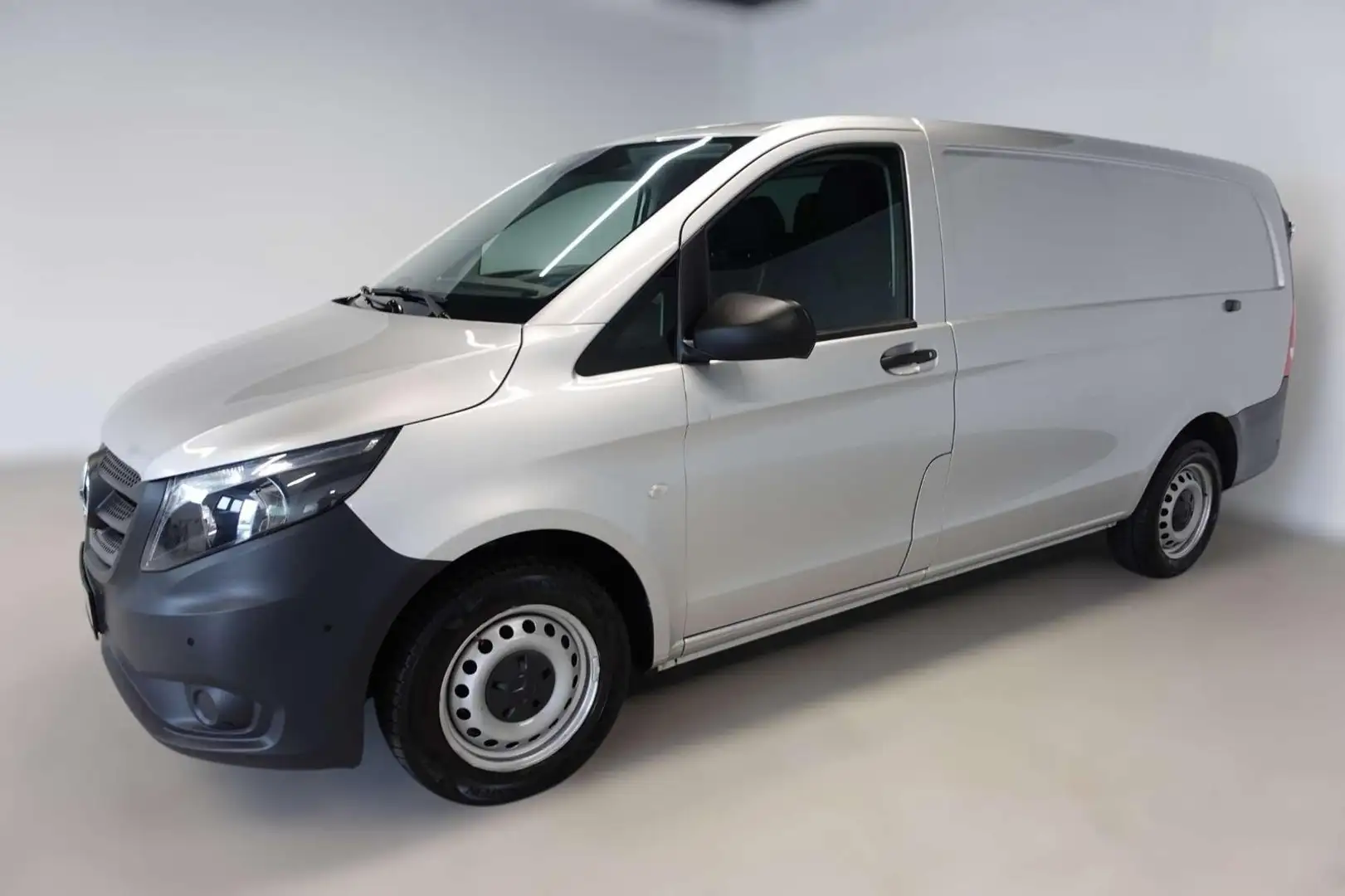 Mercedes-Benz Vito 116 CDI lang Aut. Klima Navi AHK RFK 1.Hand Grau - 1