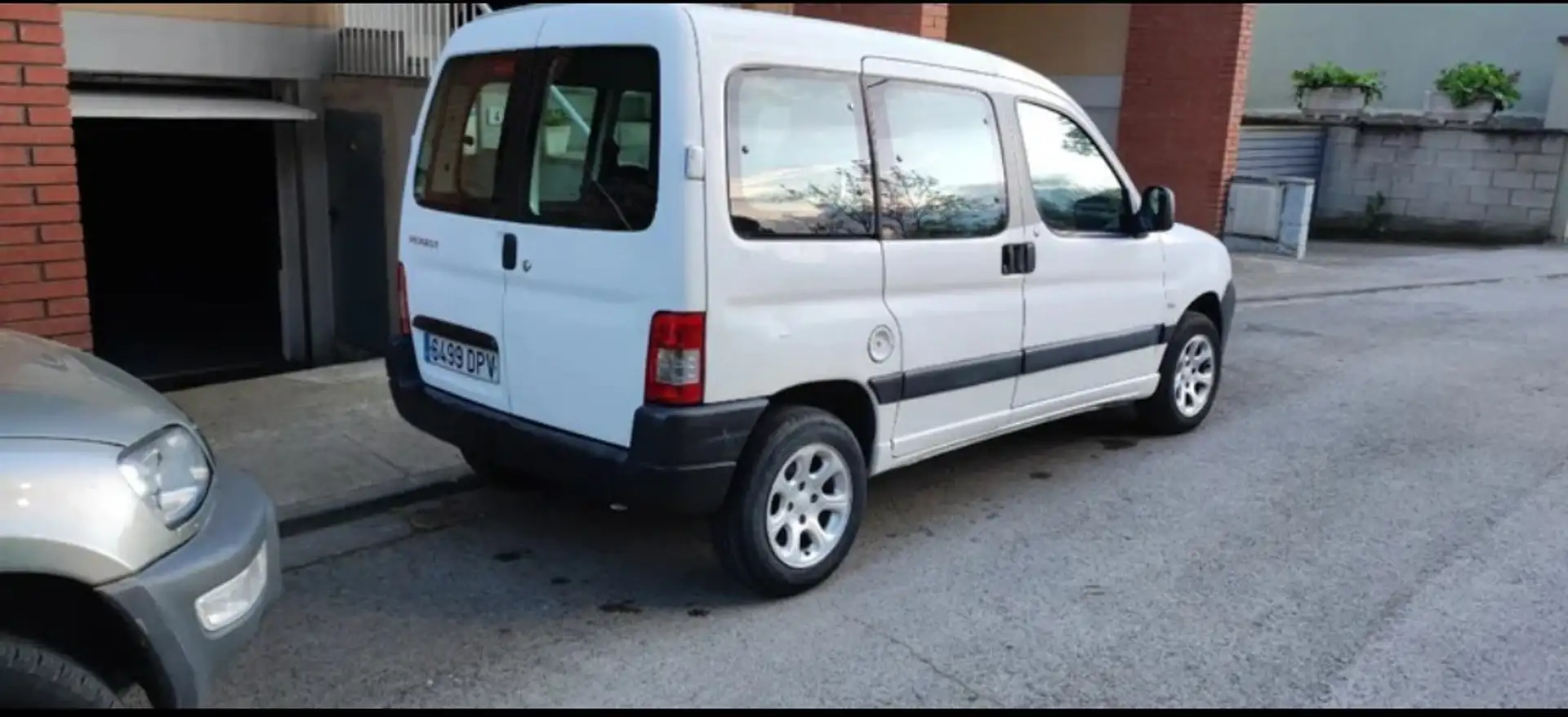 Peugeot Partner 1.9D Combiespace - 2