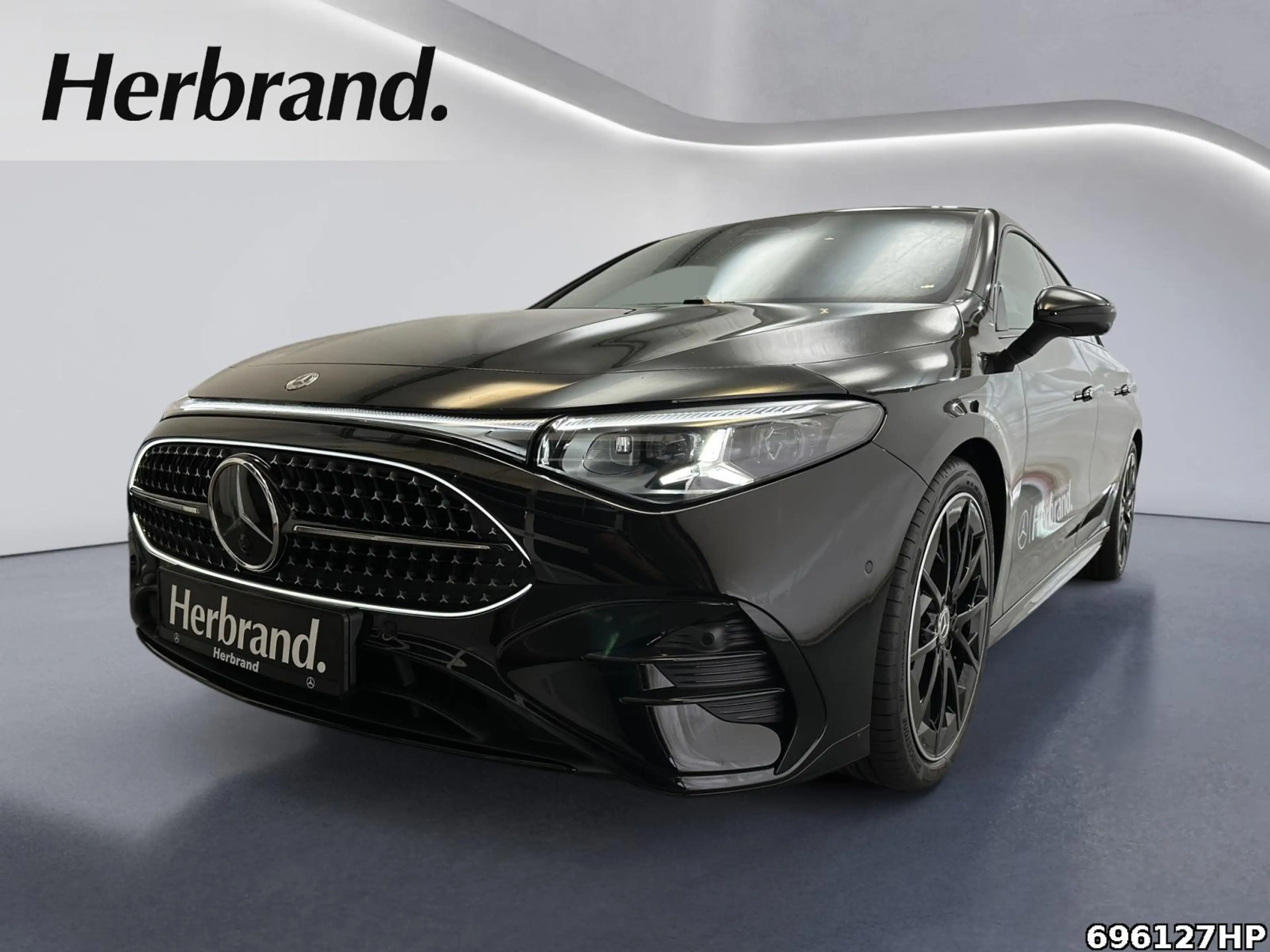 Mercedes-Benz CLA 200 +AMG-LINE+NIGHT+ADVANCE-PLUS+MULTIBEAM+