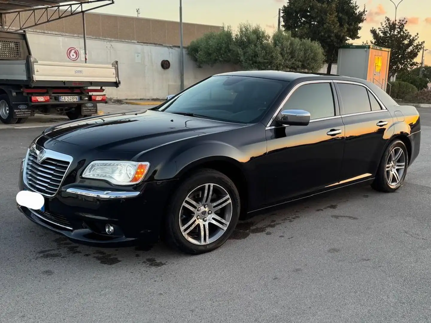 Lancia Thema Thema 2011 3.0 V6 mjt II Platinum 190cv auto Negro - 2