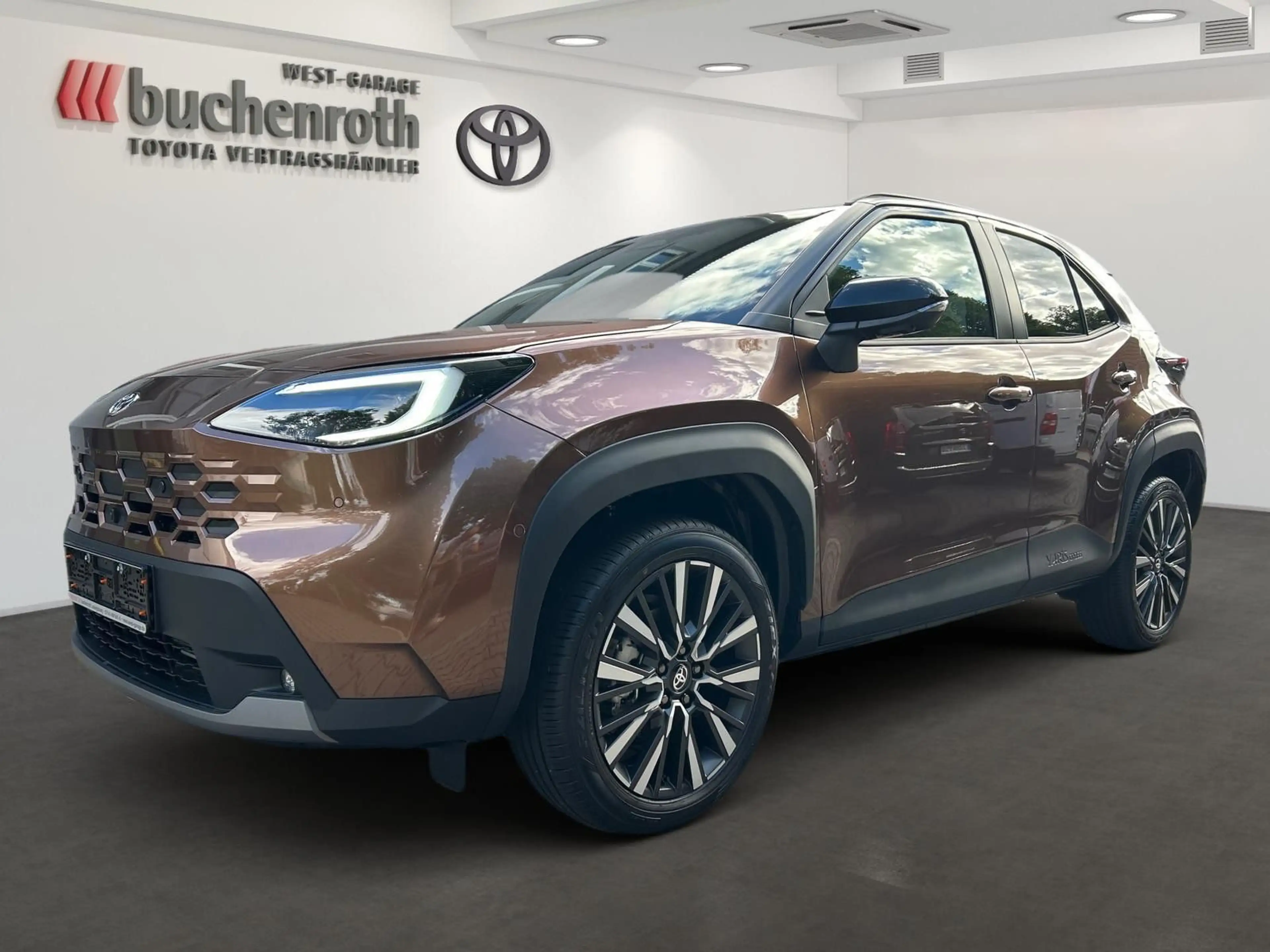 Toyota Yaris Cross Hybrid FWD Lounge +Premium Pak.