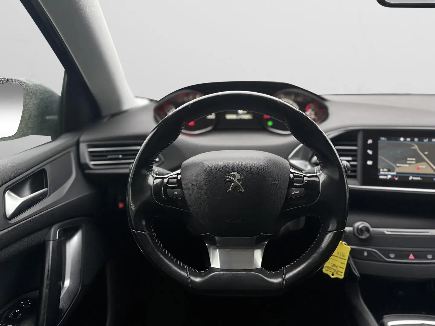 Peugeot 308 SW 1.2 PureTech Blue Lease Executive|Nap Dodehoek Gris - 2