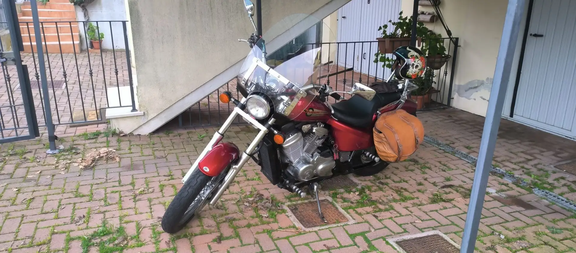 Honda Shadow 600 HONDA VT 600 SHADOW Rosso - 1