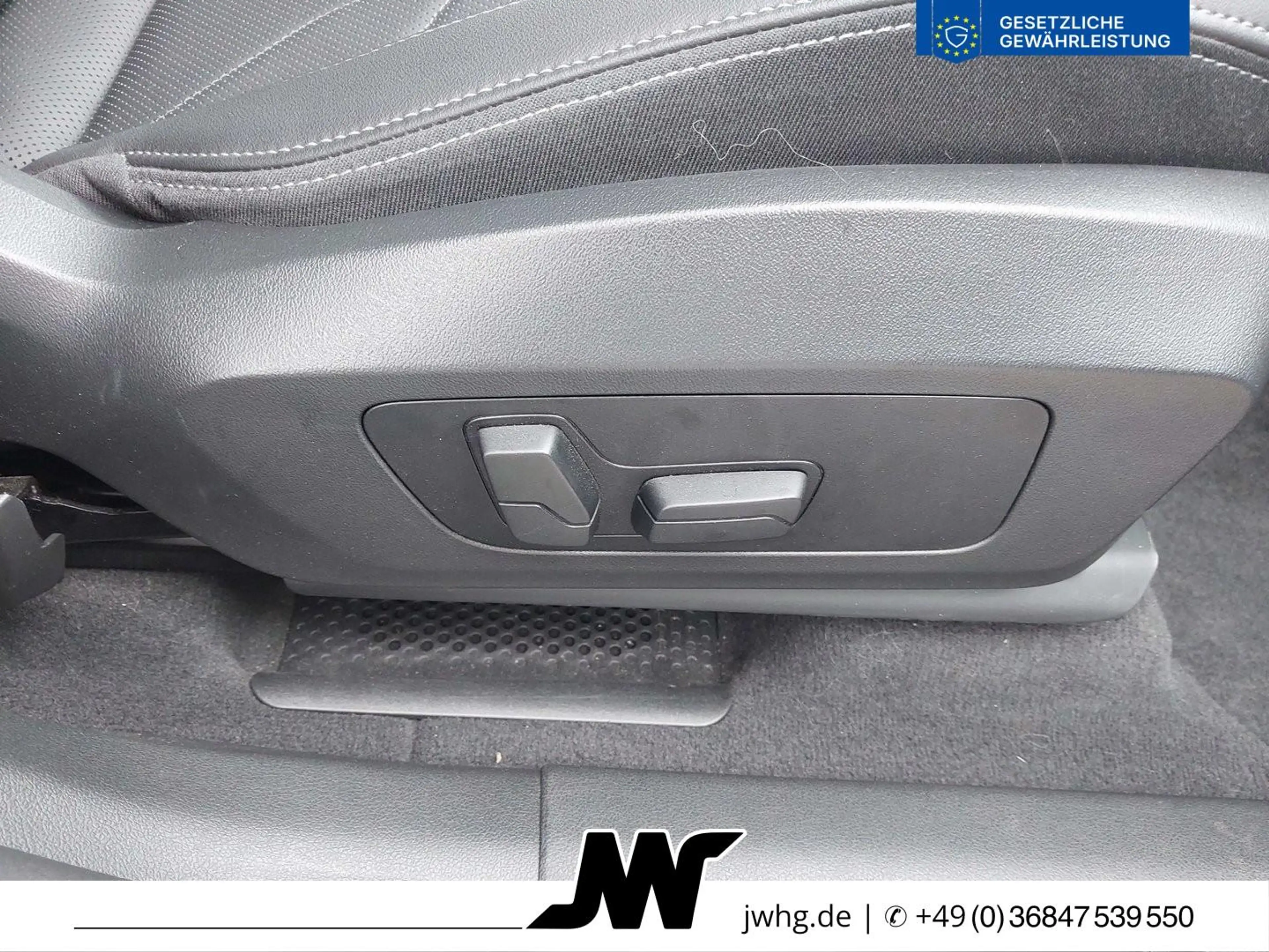 BMW X1 20i M Sport COCKP-PRO/HEAD-UP/ACC/H&K/MASSAGE — photo 11