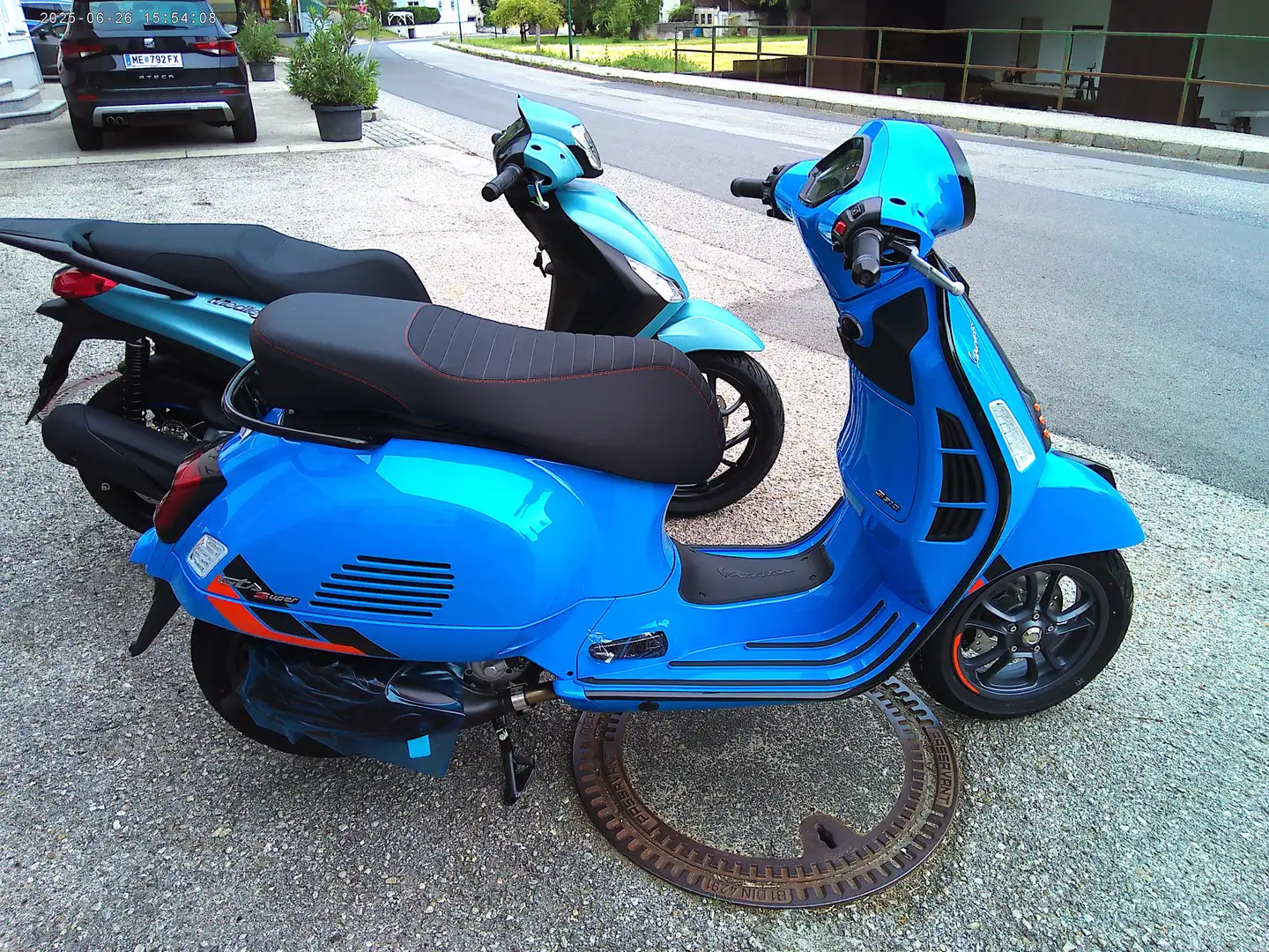 Vespa GTS Super Sport 310 Super Sport Bleu - 2