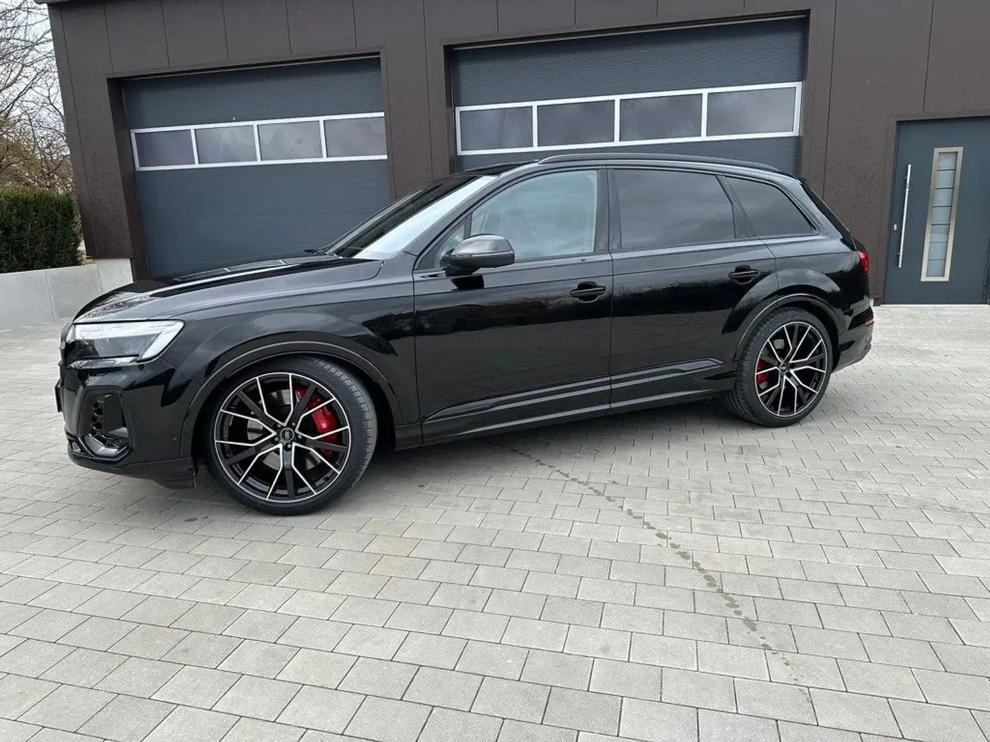 Audi Q7 55 TFSI qu. S line 7-Si/MASSAGE/PANO/AHK Schwarz - 2