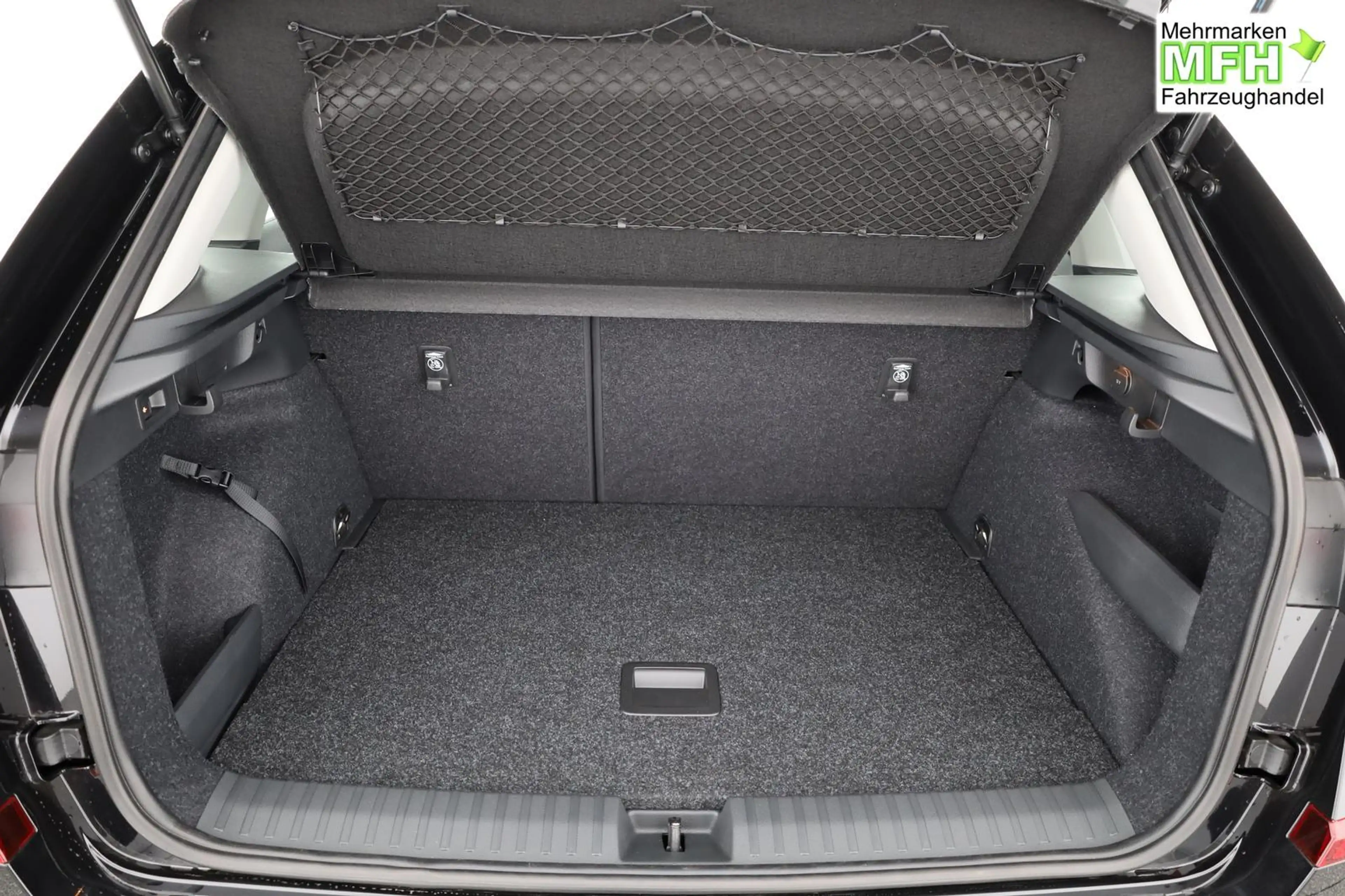 Skoda Kamiq Selection 1.5 TSI DSG Selection, AHK, LED, Kame... — photo 12
