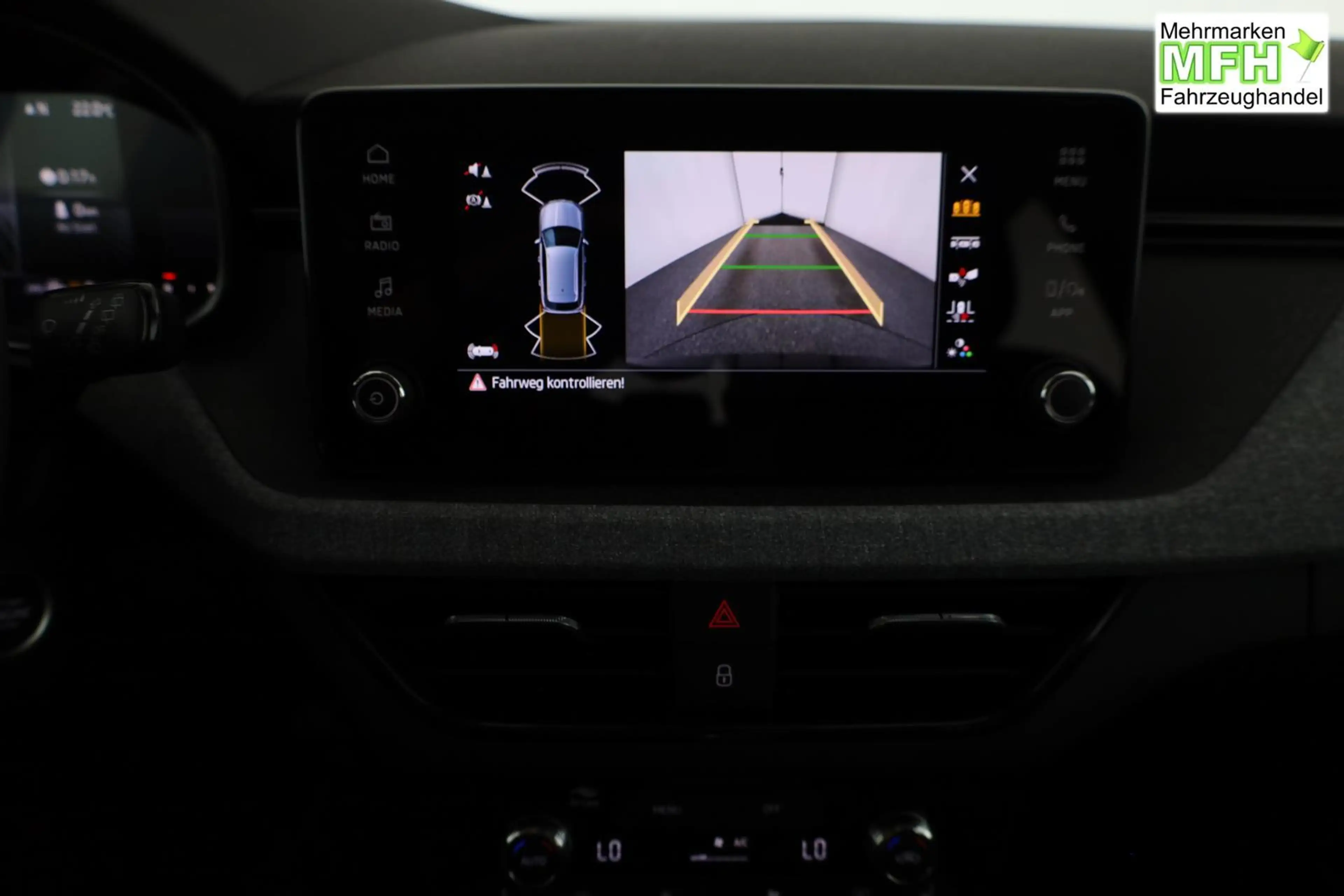 Skoda Kamiq Selection 1.5 TSI DSG Selection, AHK, LED, Kame... — photo 6