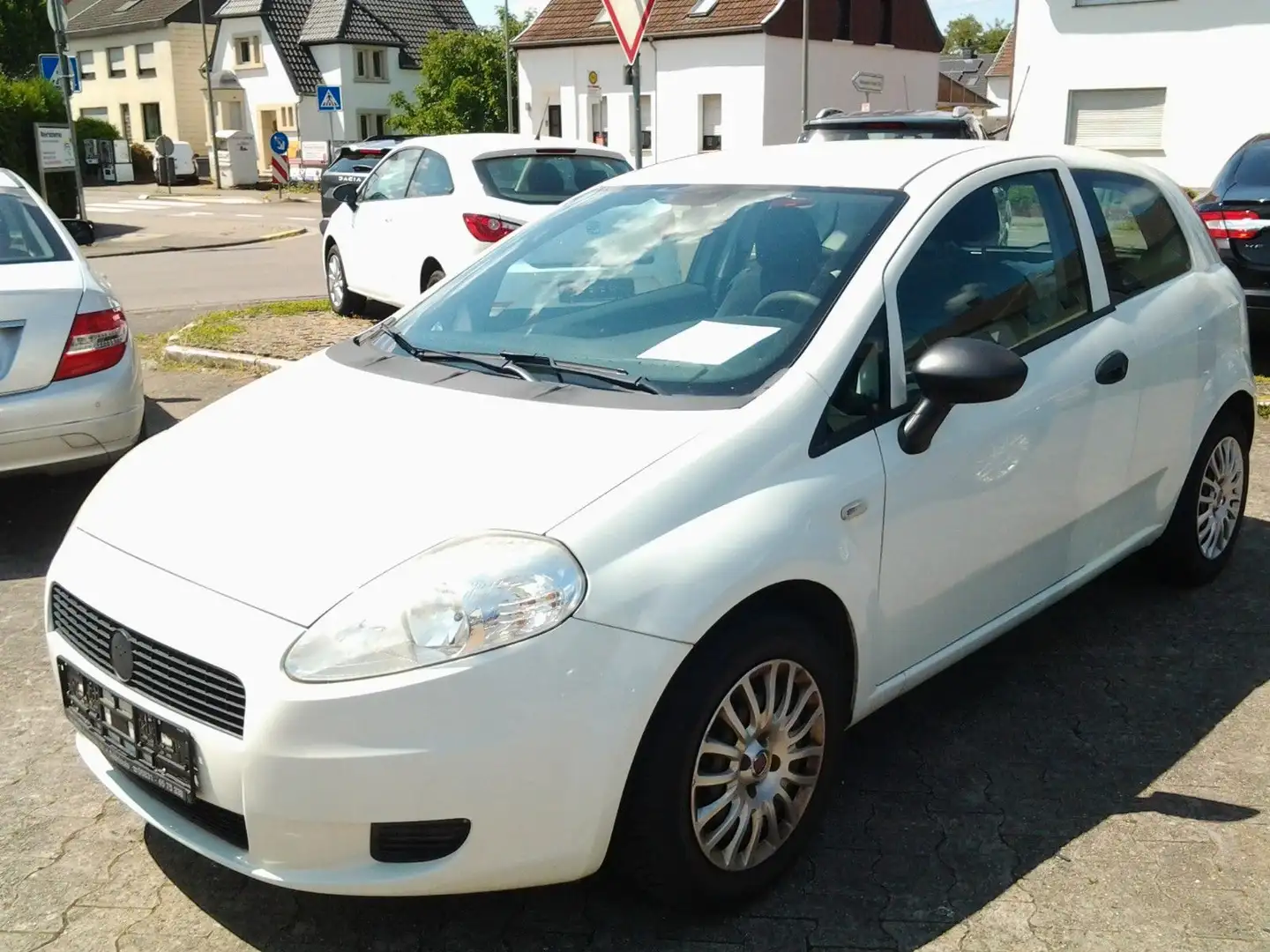 Fiat Grande Punto 1.2 8V Basis Blanc - 1