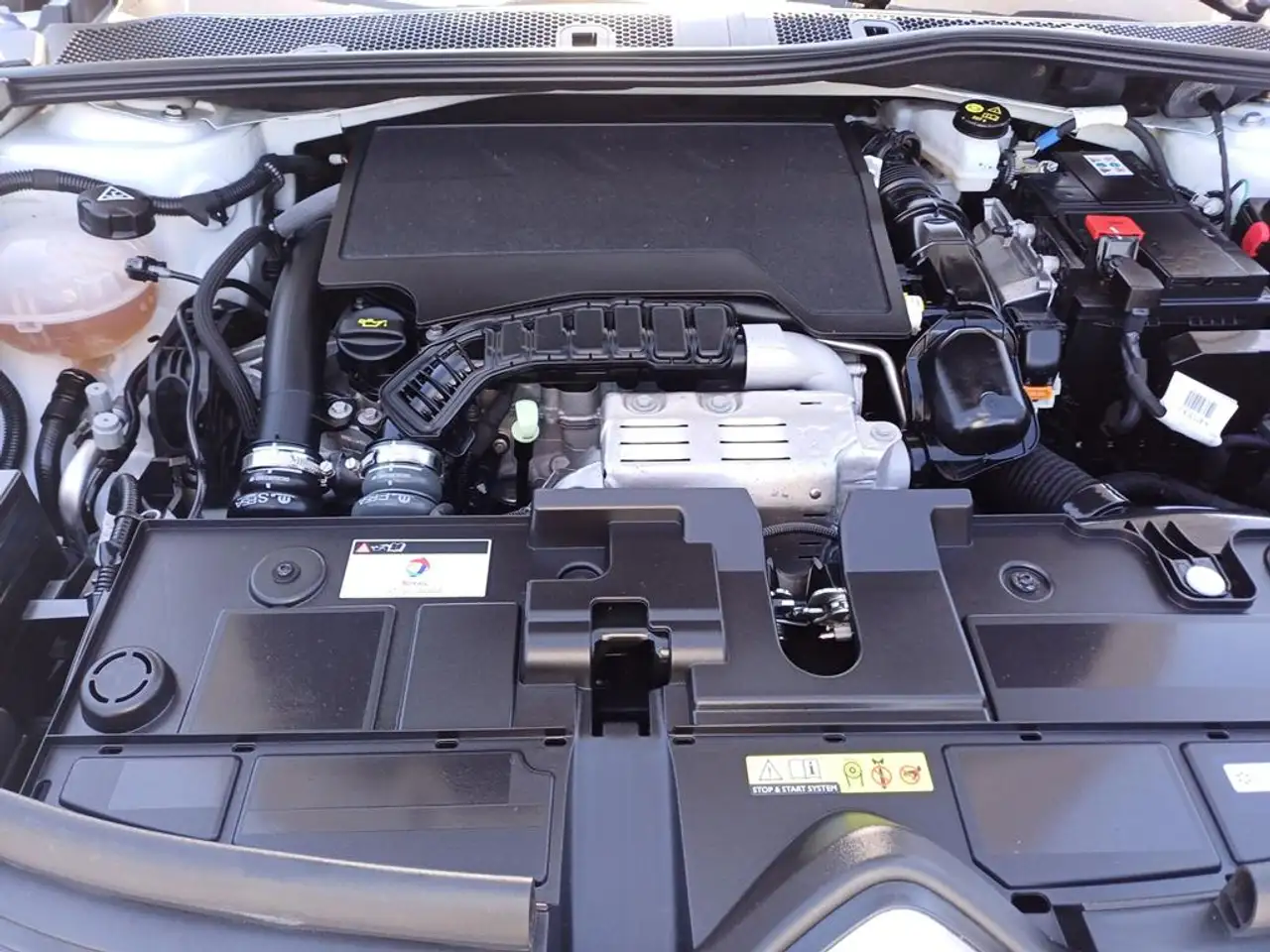 Citroen C4 PureTech 130 S&S Feel Pack 7