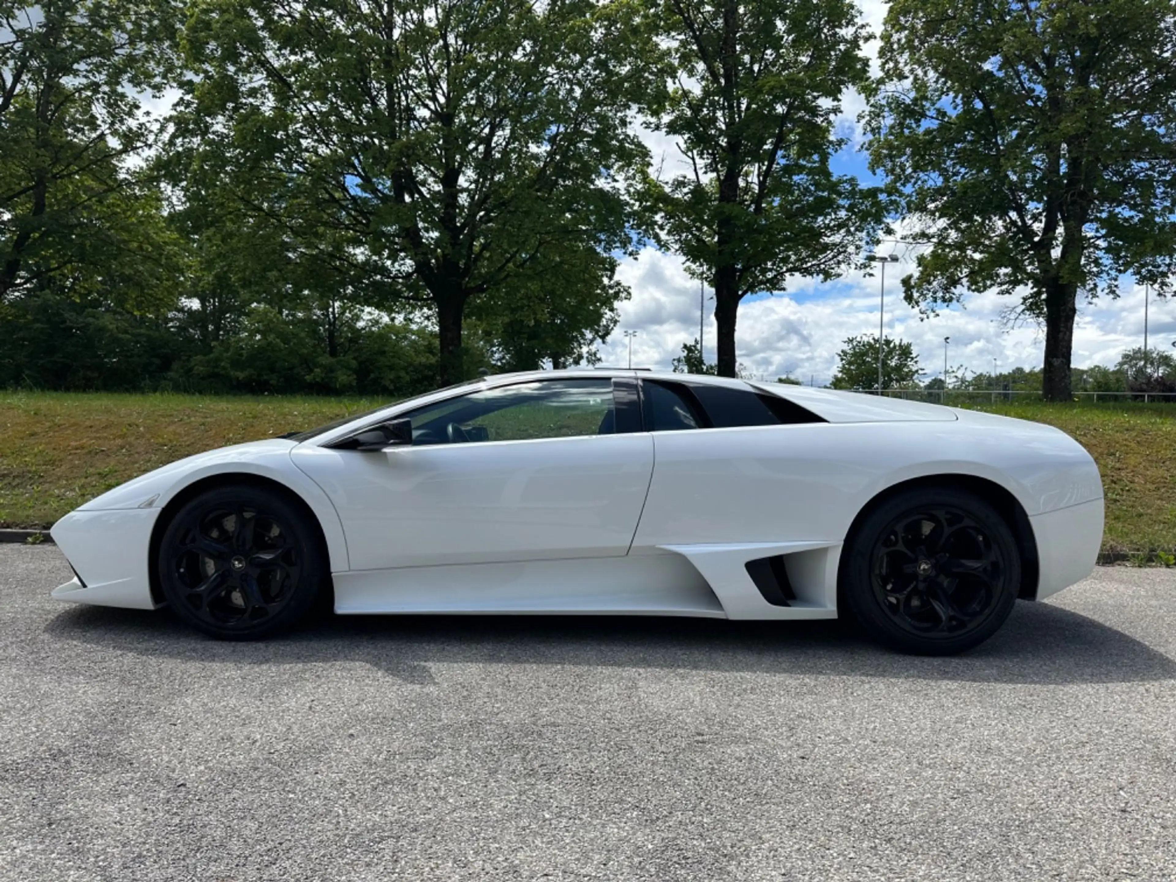 Lamborghini Murciélago LP640 Manual — photo 7