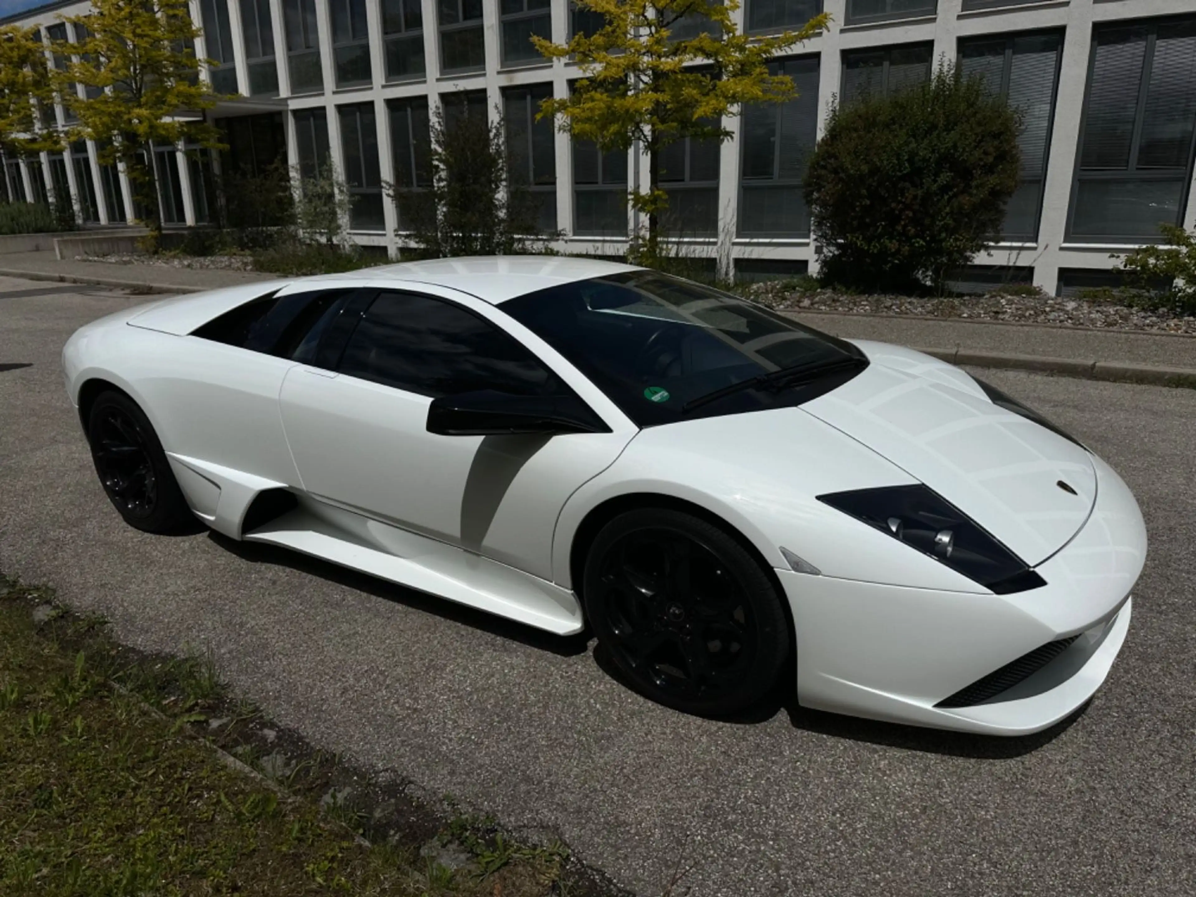 Lamborghini Murciélago LP640 Manual — photo 4