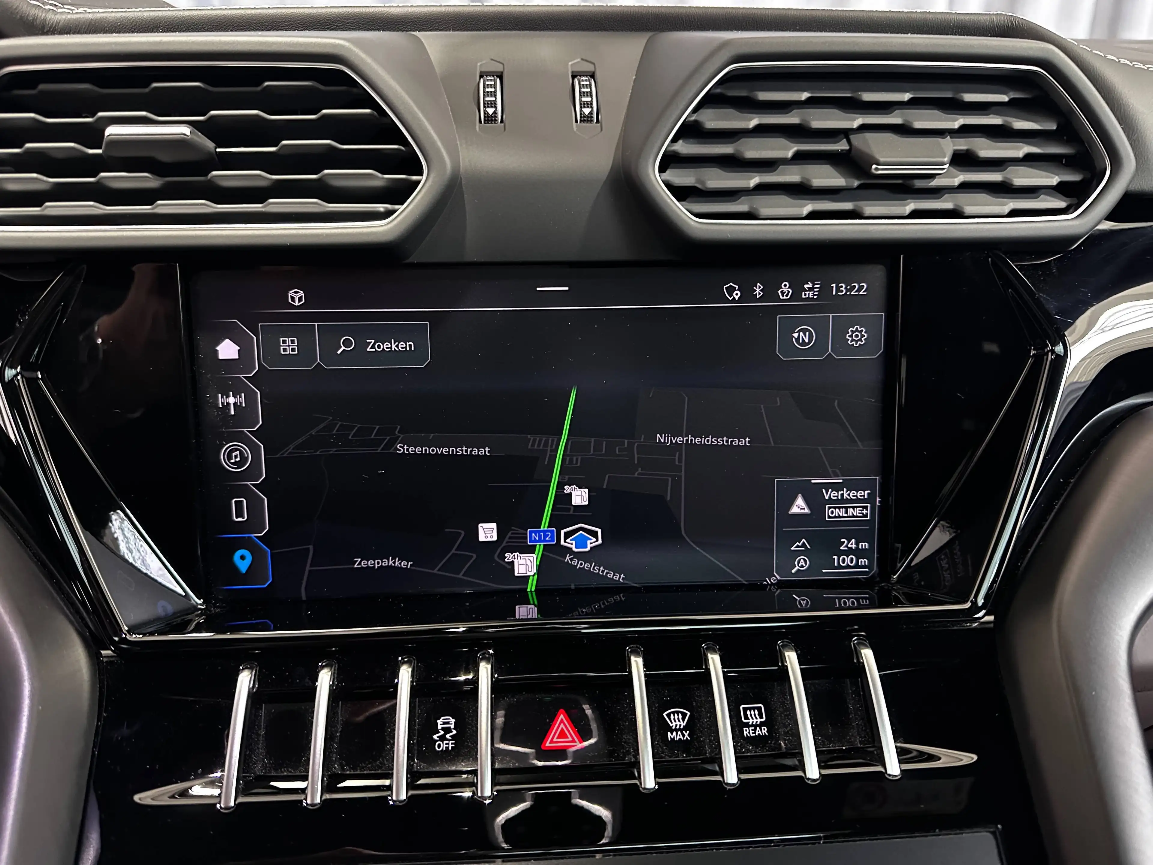 Lamborghini Urus "S" 4.0BiTurbo V8*HUD*23"ALU*360'CAMERA*SOFT CLOSE — photo 15