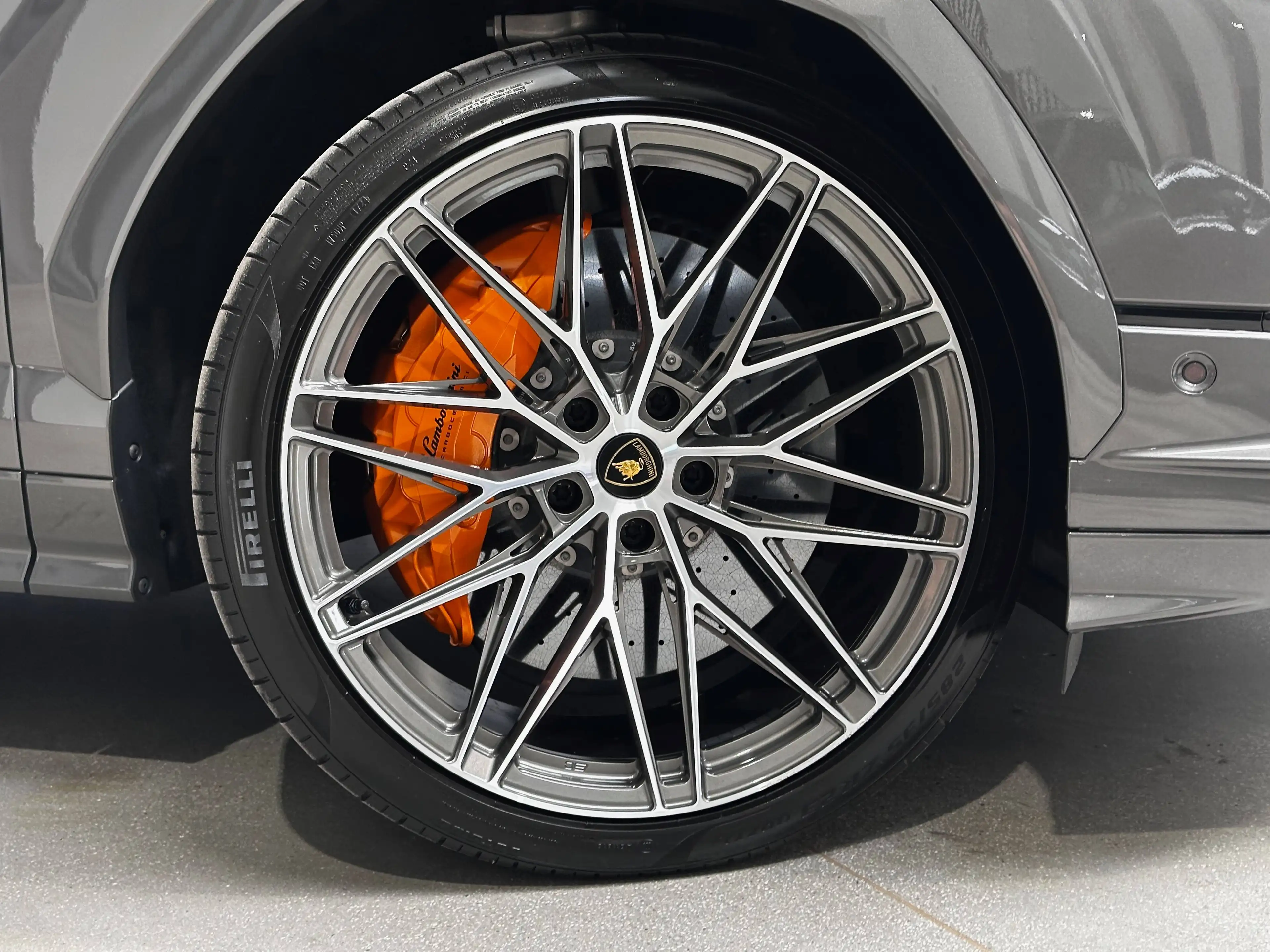 Lamborghini Urus "S" 4.0BiTurbo V8*HUD*23"ALU*360'CAMERA*SOFT CLOSE — photo 8