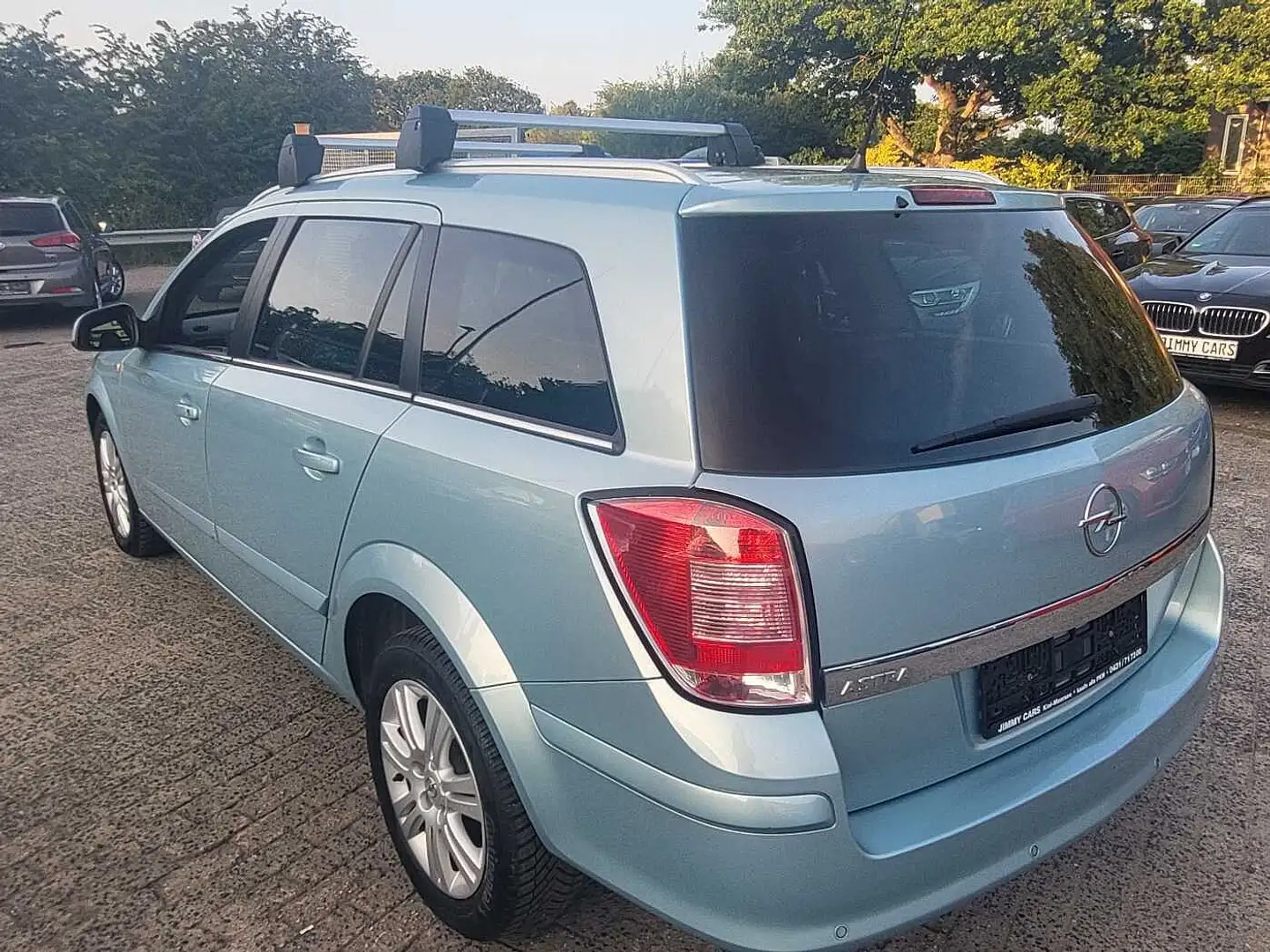 Opel Astra Caravan 1.8 Automatik Edition Blau - 2