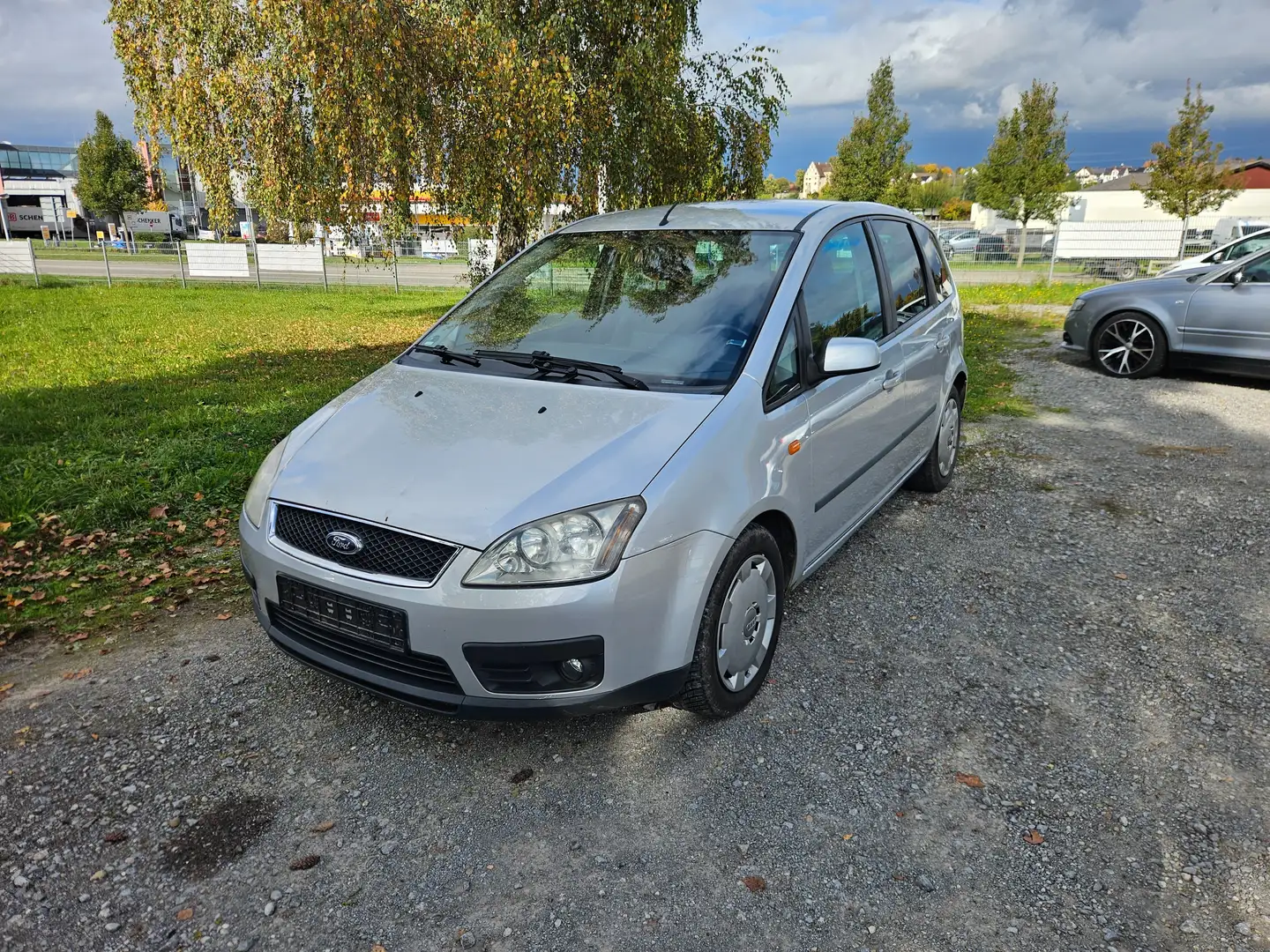 Ford Focus C-Max Focus C-Max Diesel 2.0 TDCi Trend Grau - 1