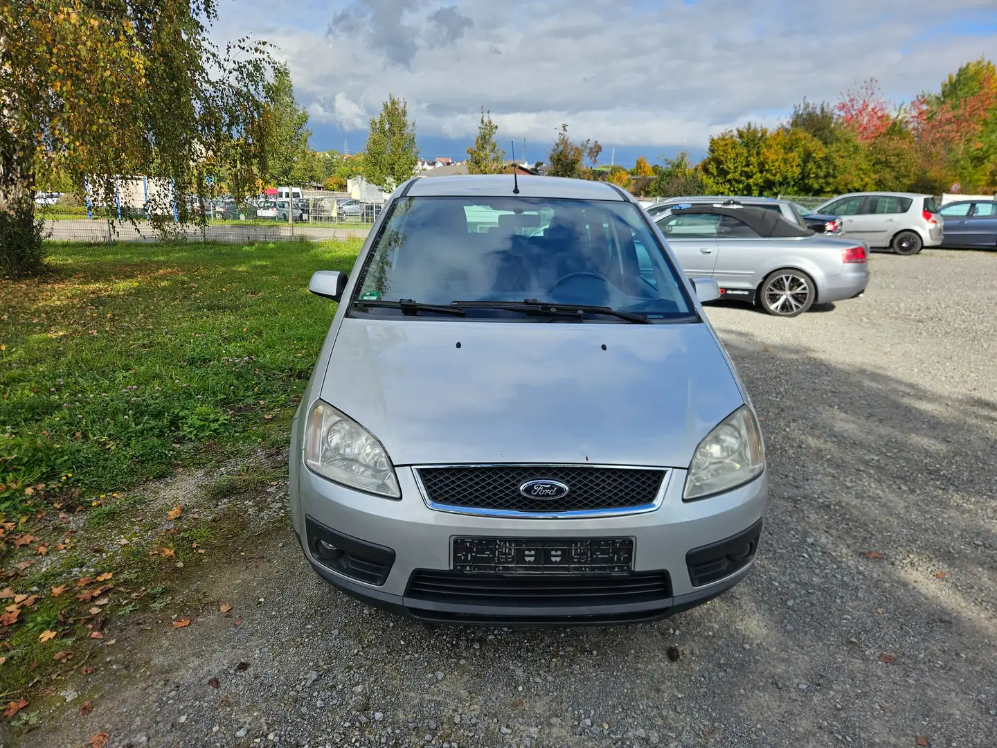 Ford Focus C-Max Focus C-Max Diesel 2.0 TDCi Trend Grau - 2