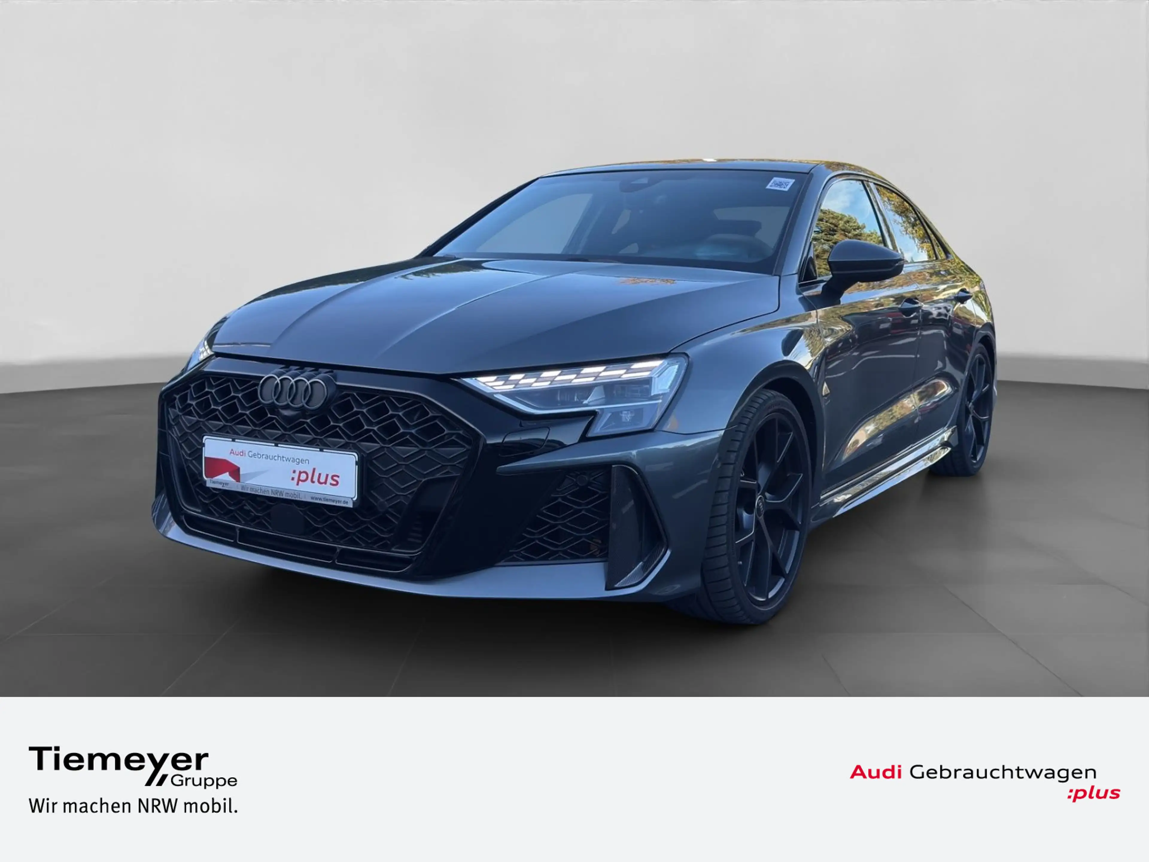 Audi RS3 RS3 LIMO TFSI Q RS-SCHALENSITZE 280kmH PANO