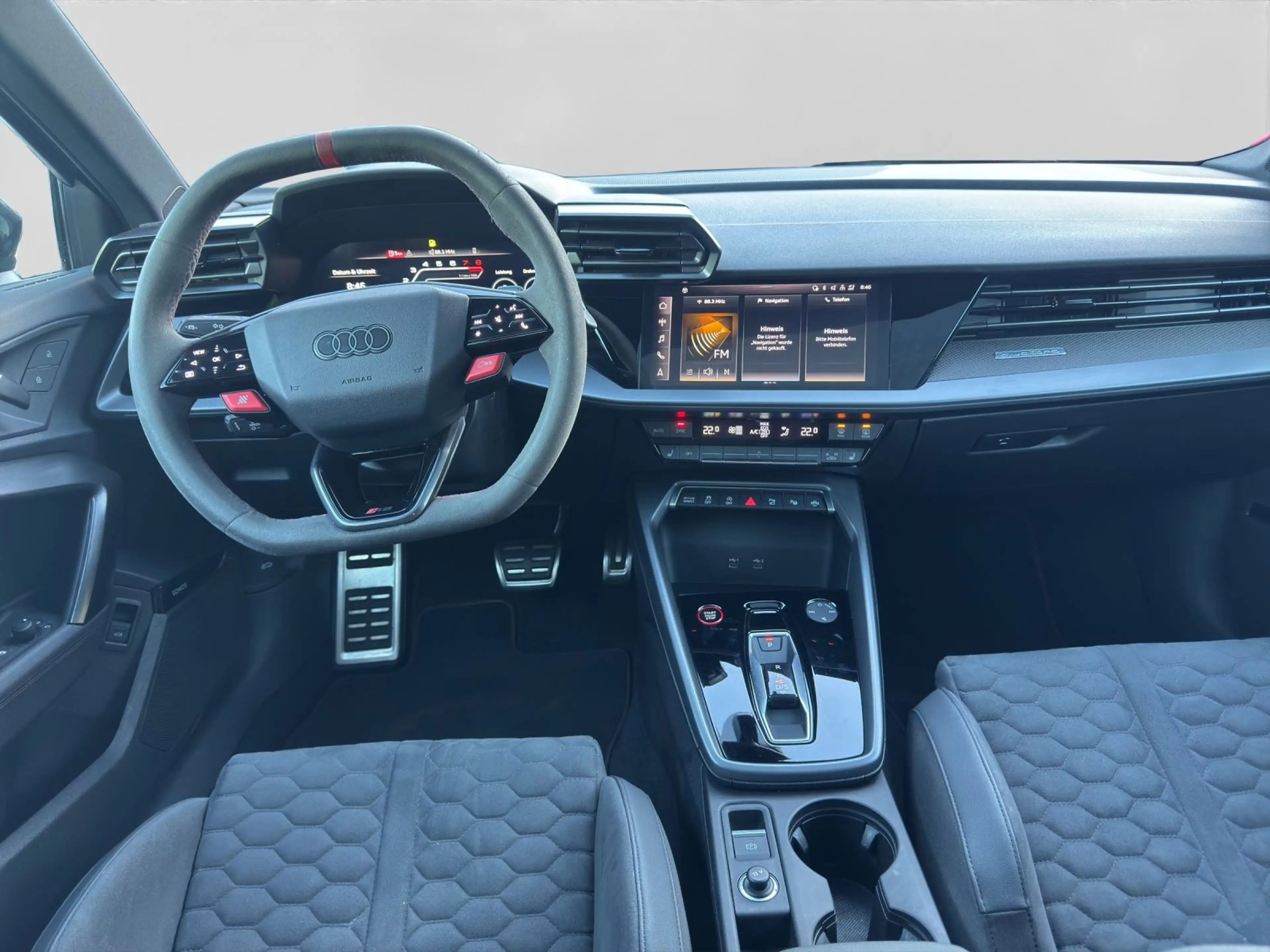 Audi RS3 RS3 LIMO TFSI Q RS-SCHALENSITZE 280kmH PANO — photo 5