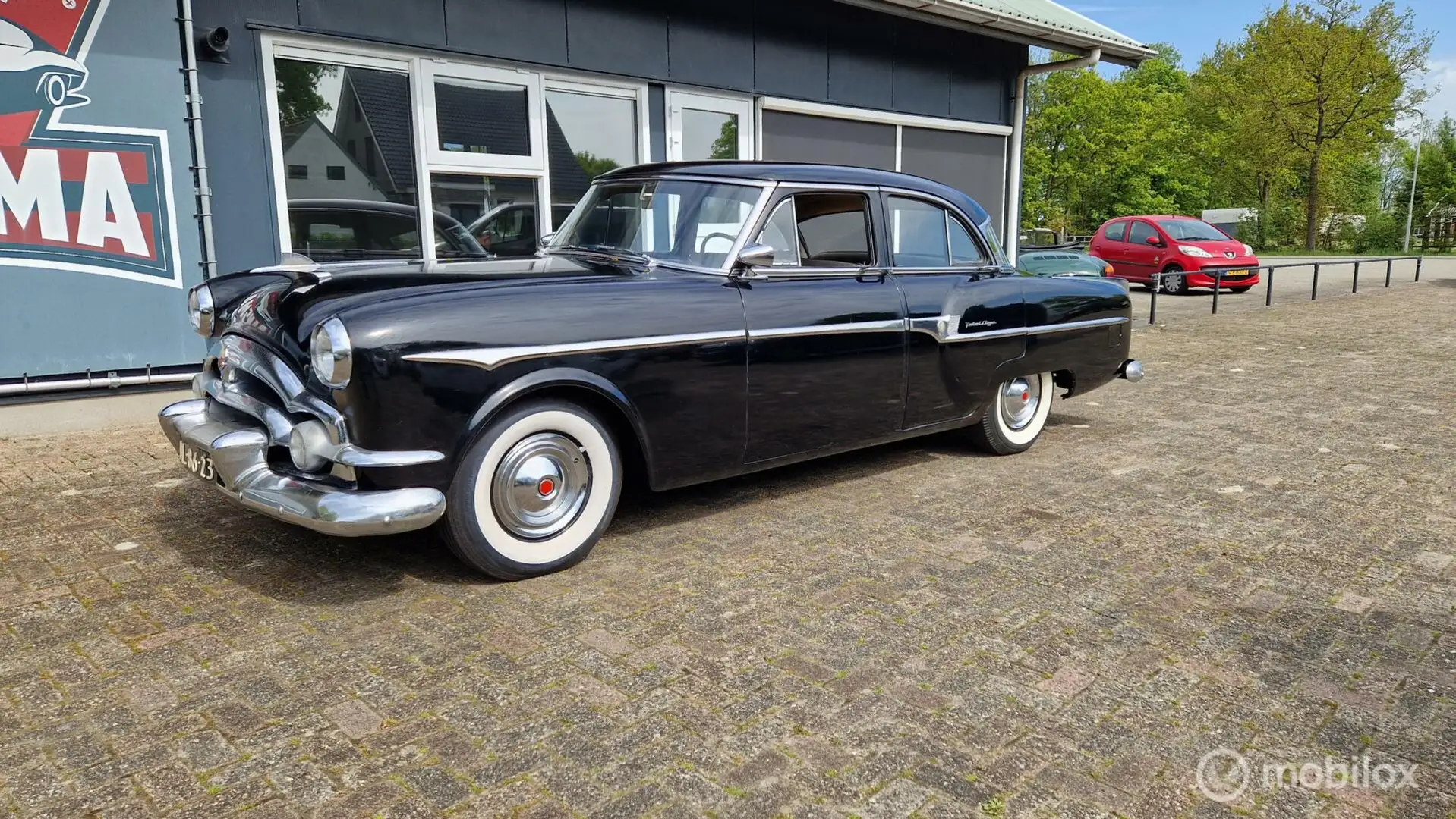 Oldtimer Packard Clipper de Luxe 8 cil lijn Automaat / Stuurbekrach Schwarz - 1